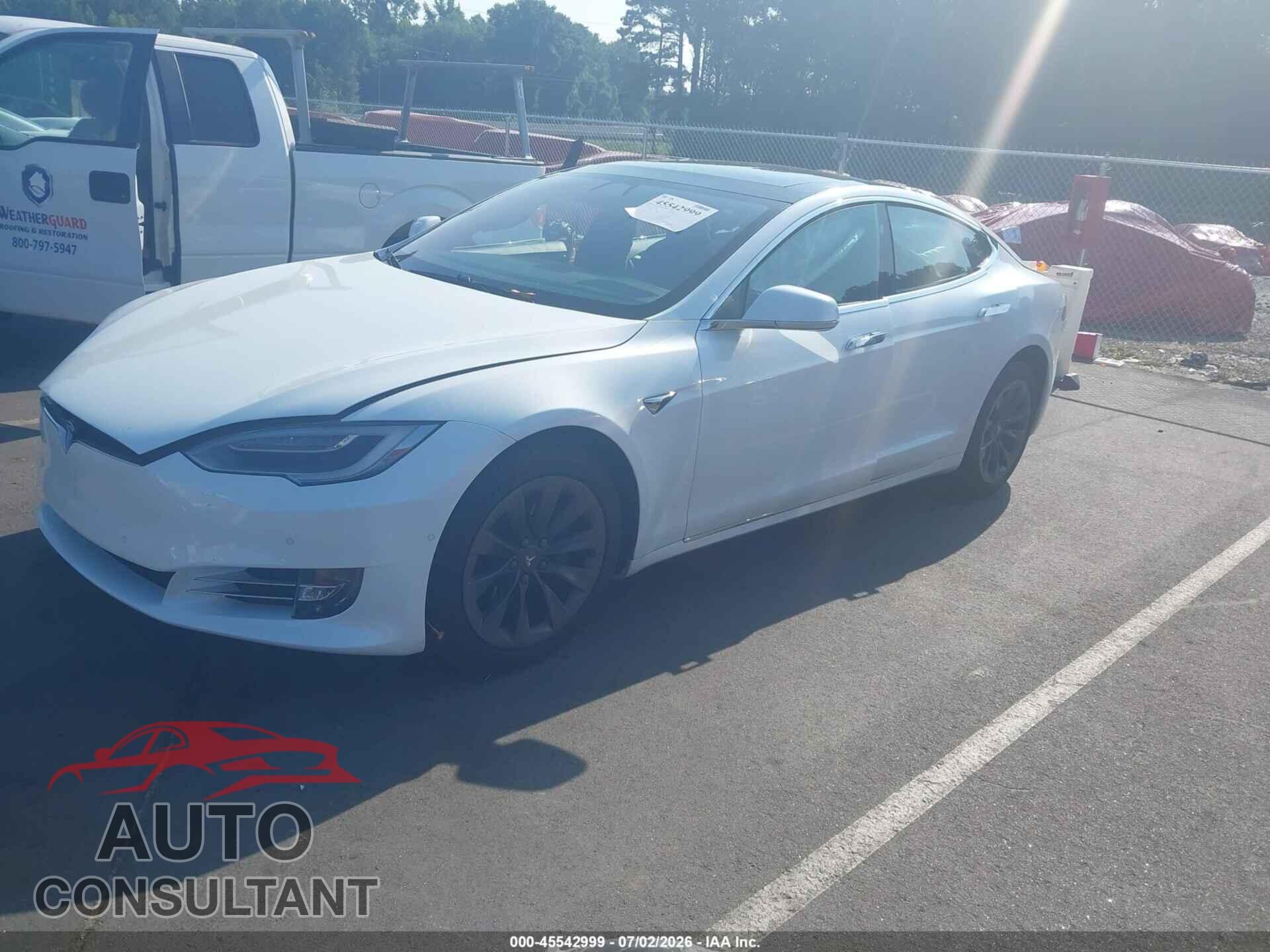 TESLA MODEL S 2018 - 5YJSA1E21JF277409