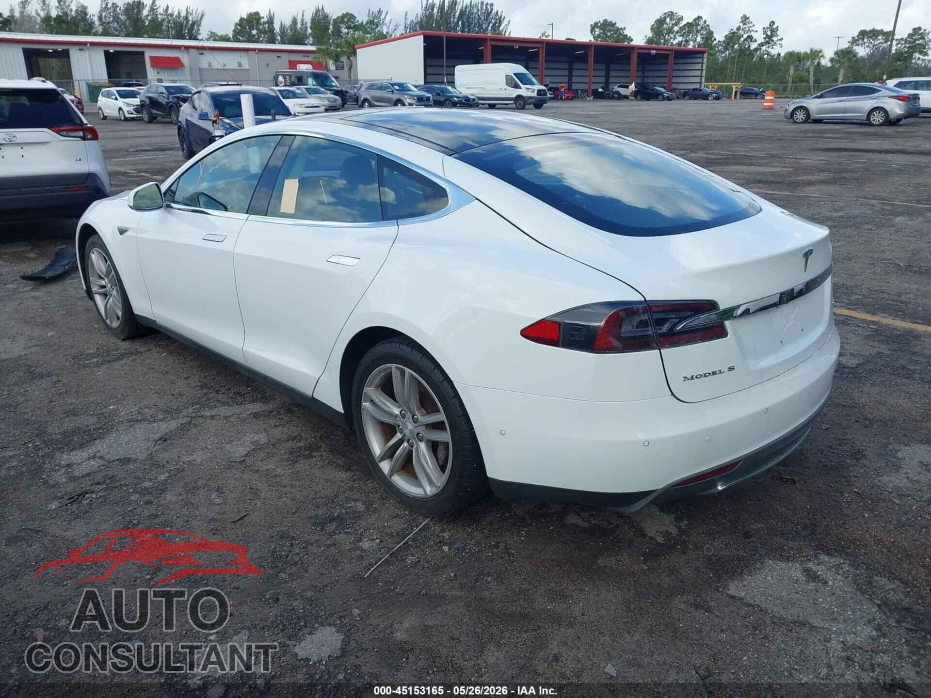 TESLA MODEL S 2014 - 5YJSA1S16EFP52389