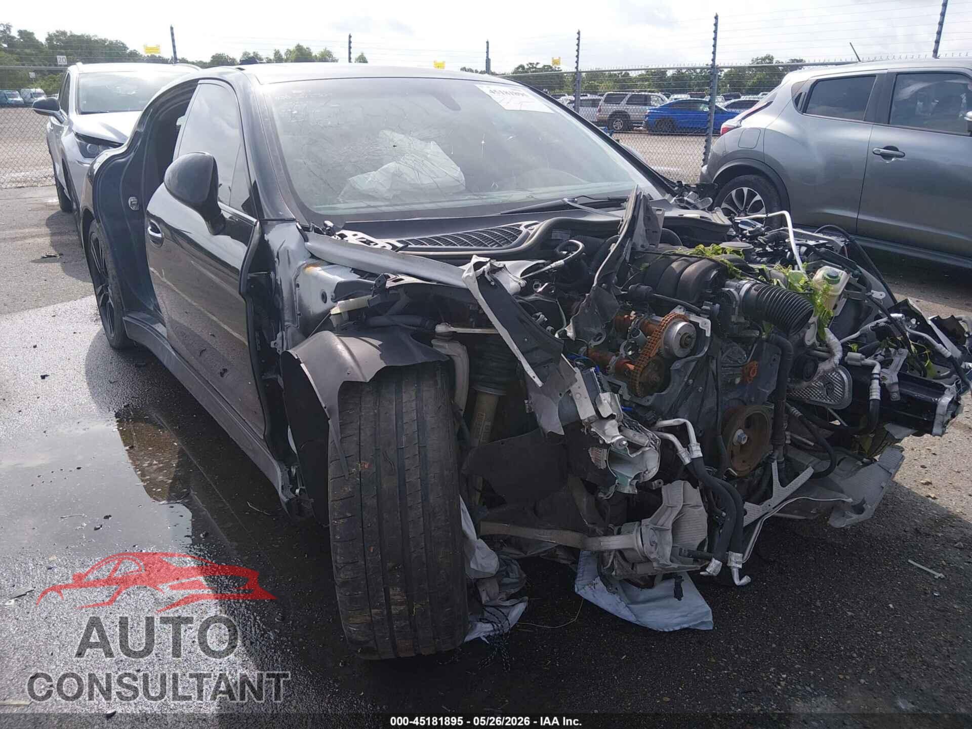PORSCHE PANAMERA 2012 - WP0AA2A70CL070044