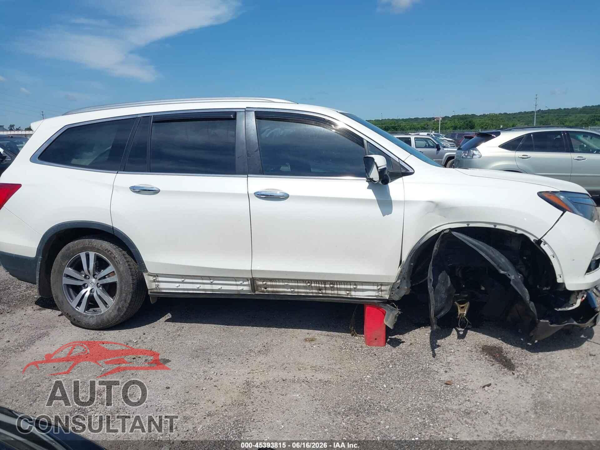 HONDA PILOT 2017 - 5FNYF6H50HB045554