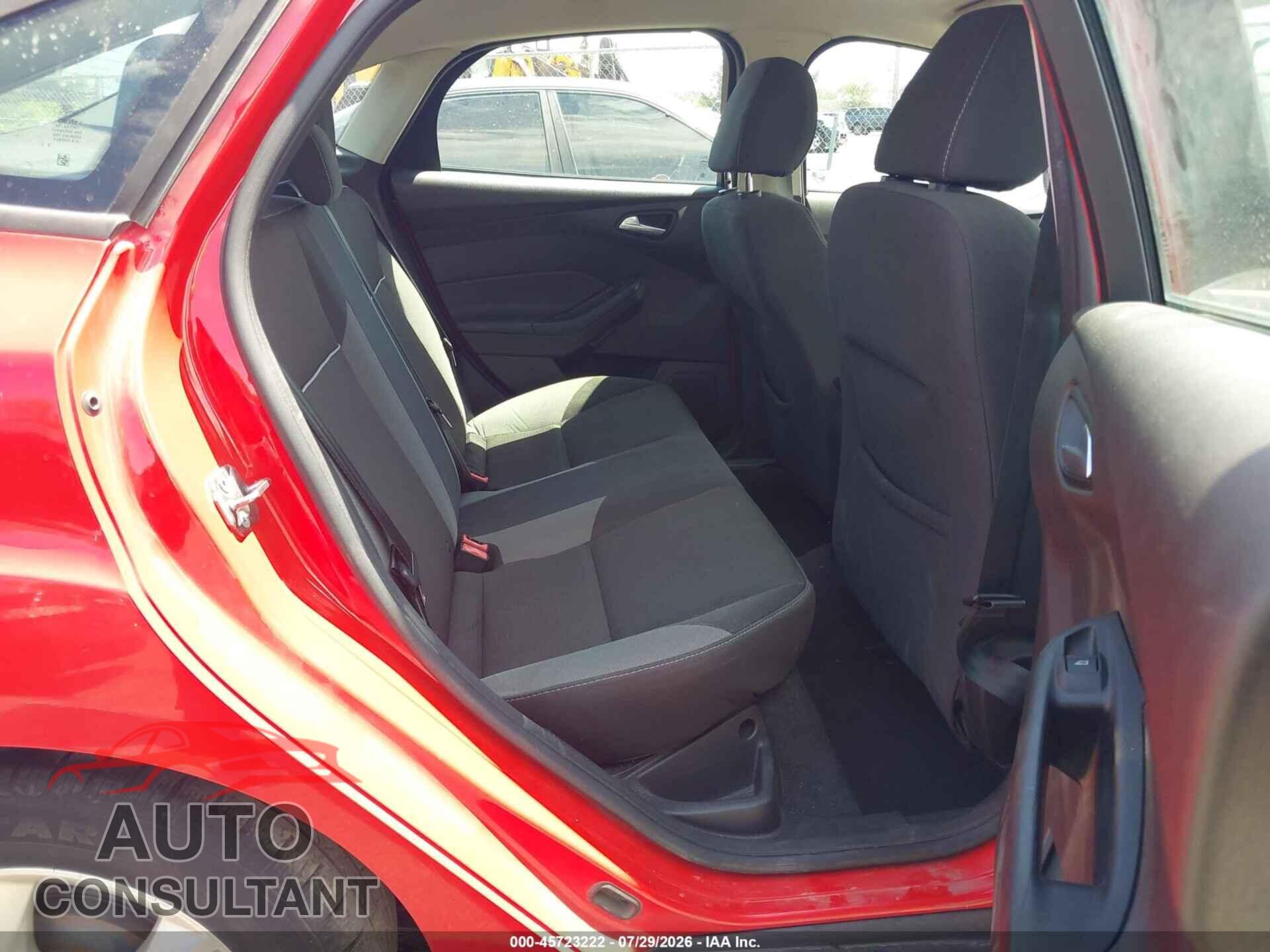 FORD FOCUS 2013 - 1FADP3F28DL272510