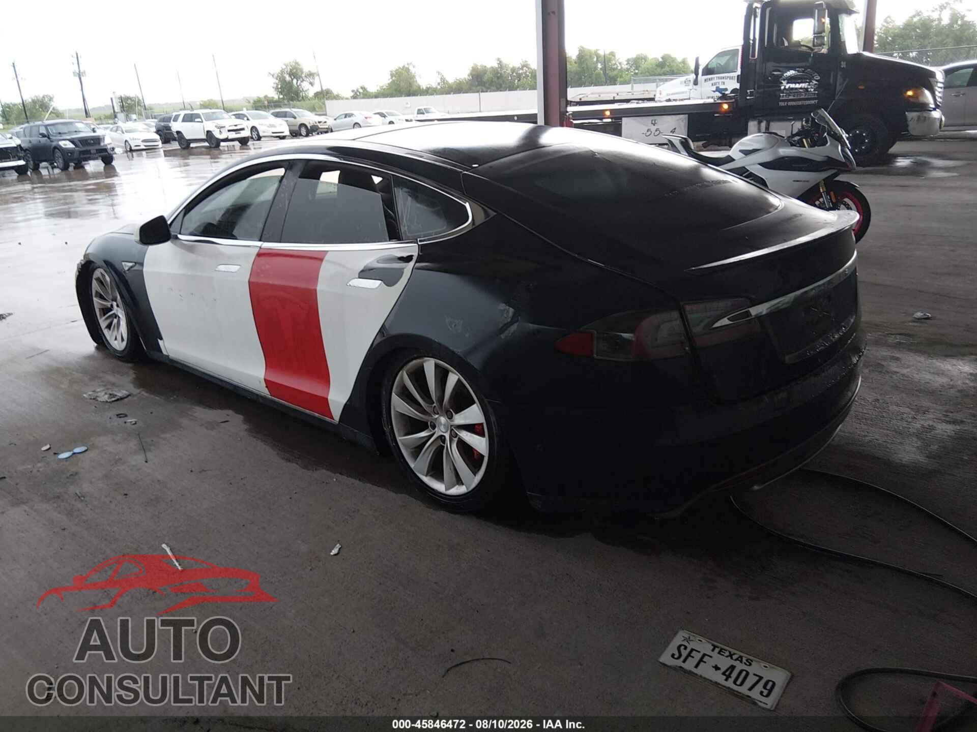 TESLA MODEL S 2015 - 5YJSA1H23FFP76120