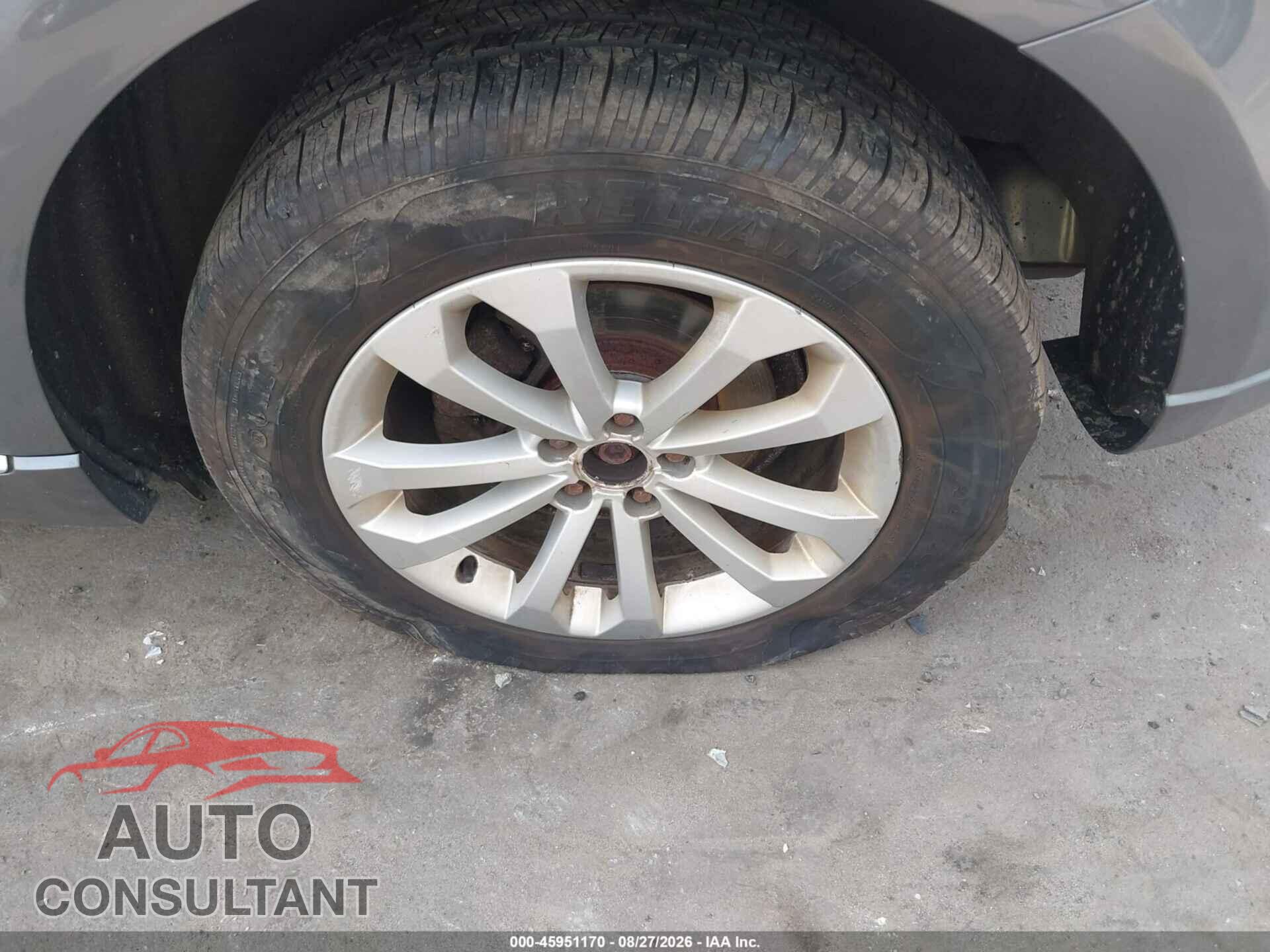 AUDI Q5 2013 - WA1LFAFP5DA035388