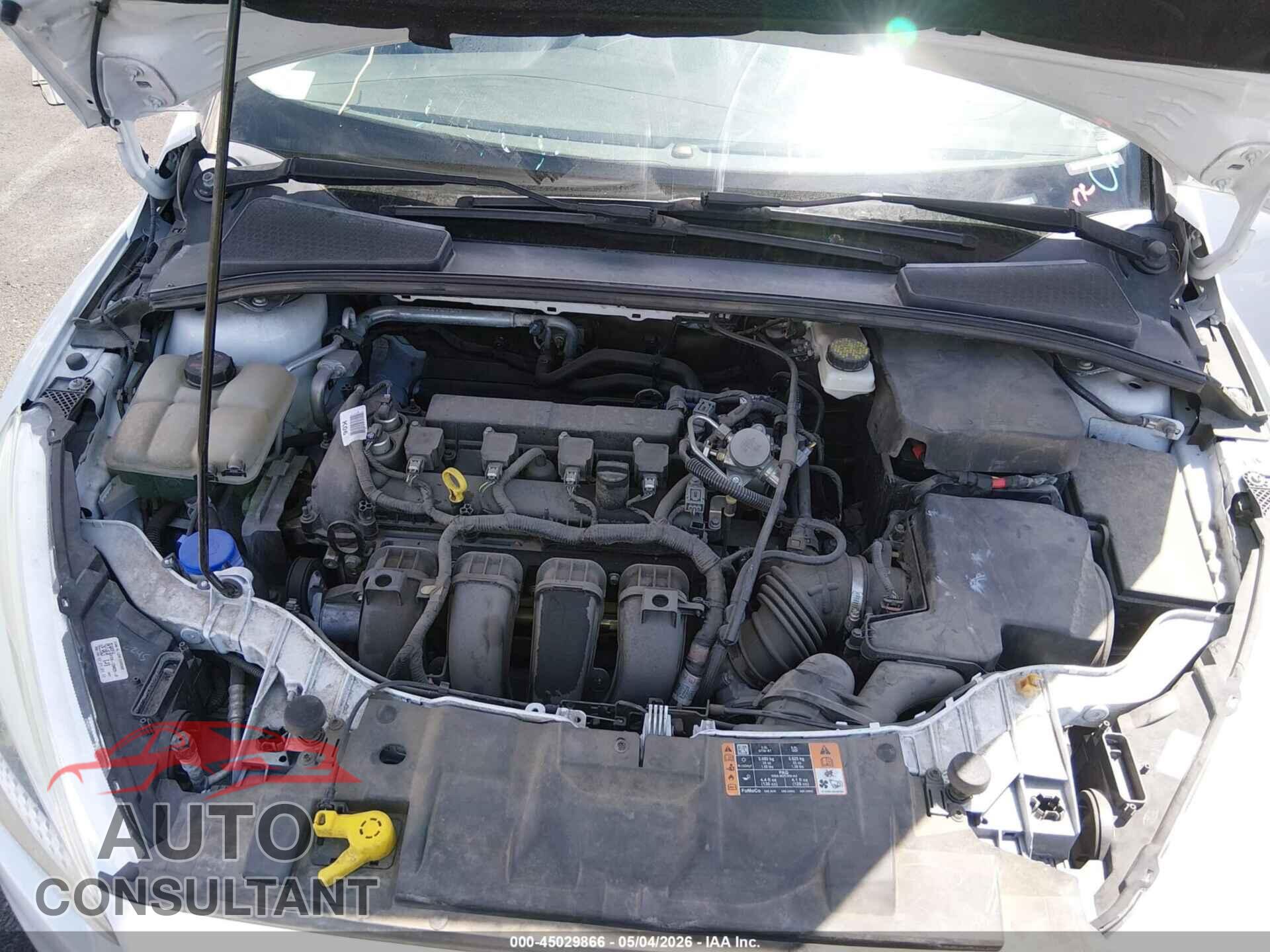 FORD FOCUS 2017 - 1FADP3K20HL299809