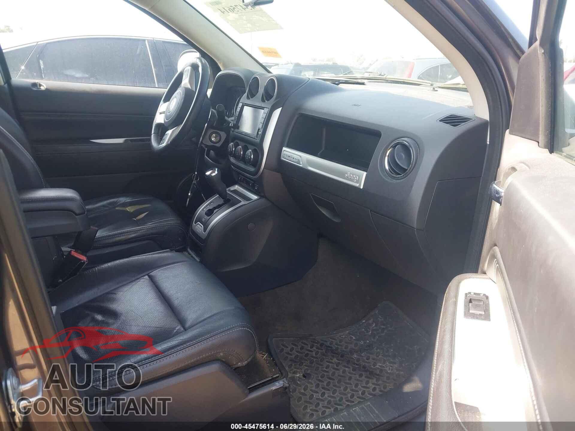 JEEP COMPASS 2017 - 1C4NJCEA9HD156256