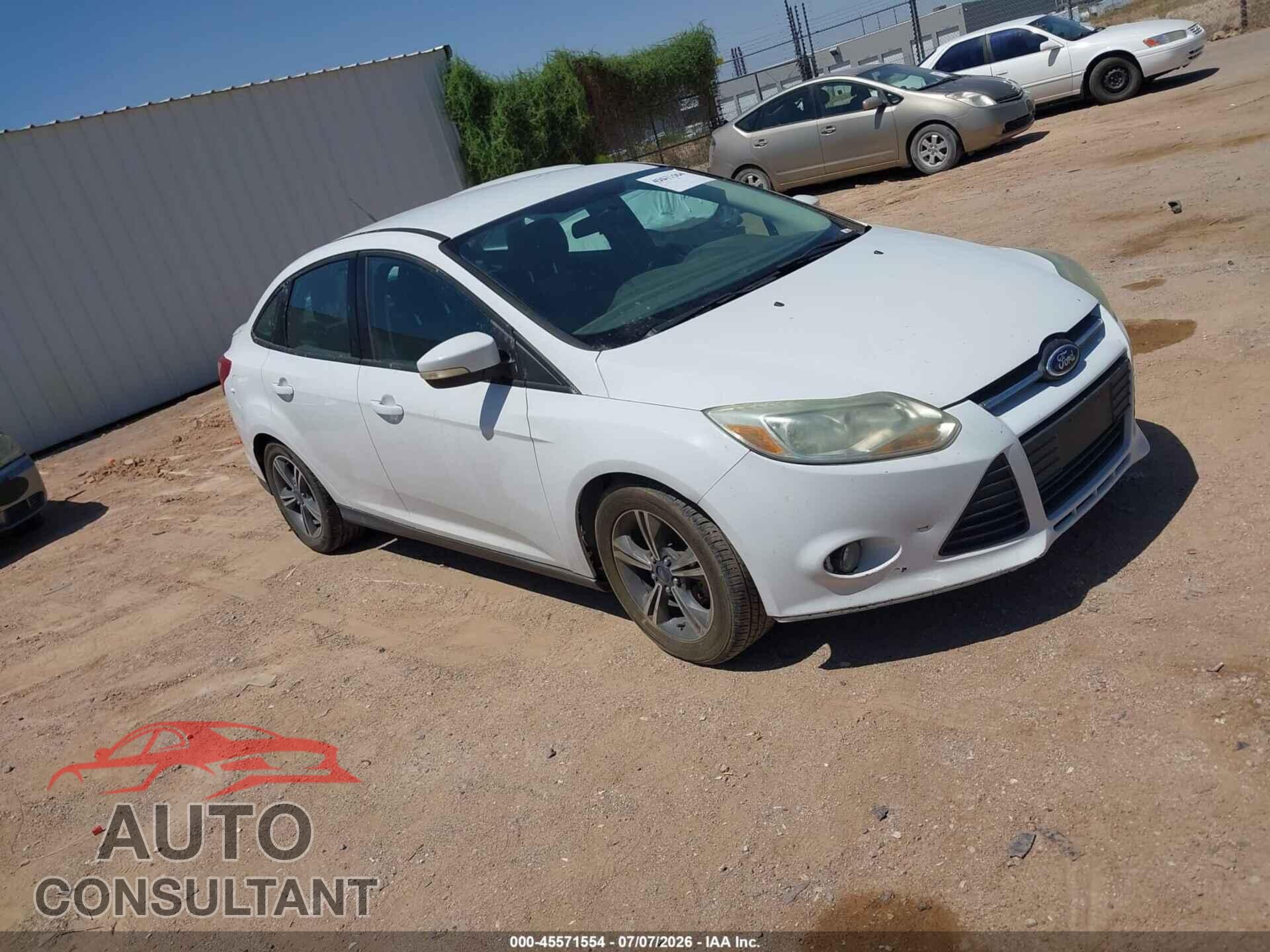 FORD FOCUS 2014 - 1FADP3F22EL224325