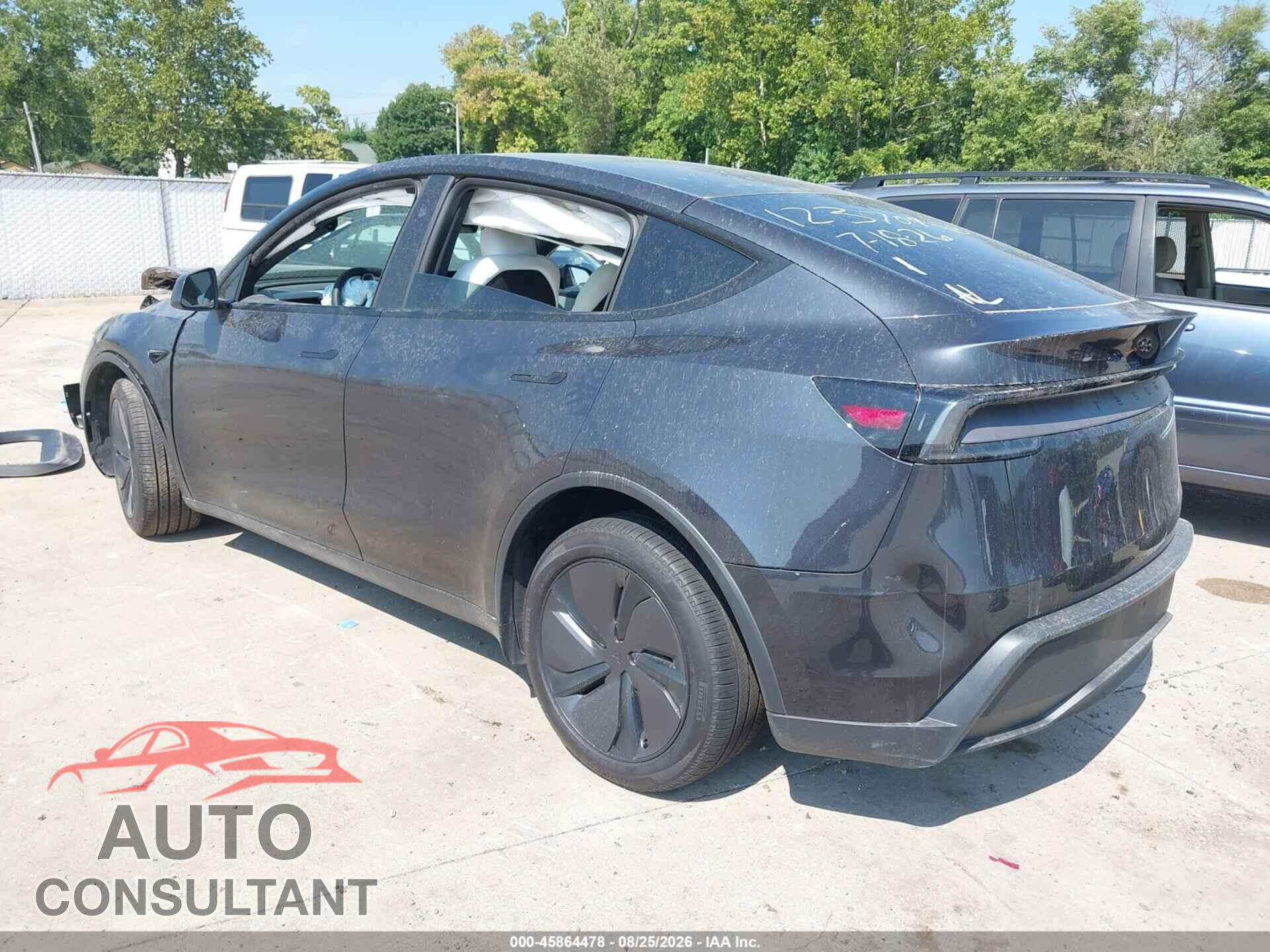 TESLA MODEL Y 2026 - 7SAYGDEDXTF637469
