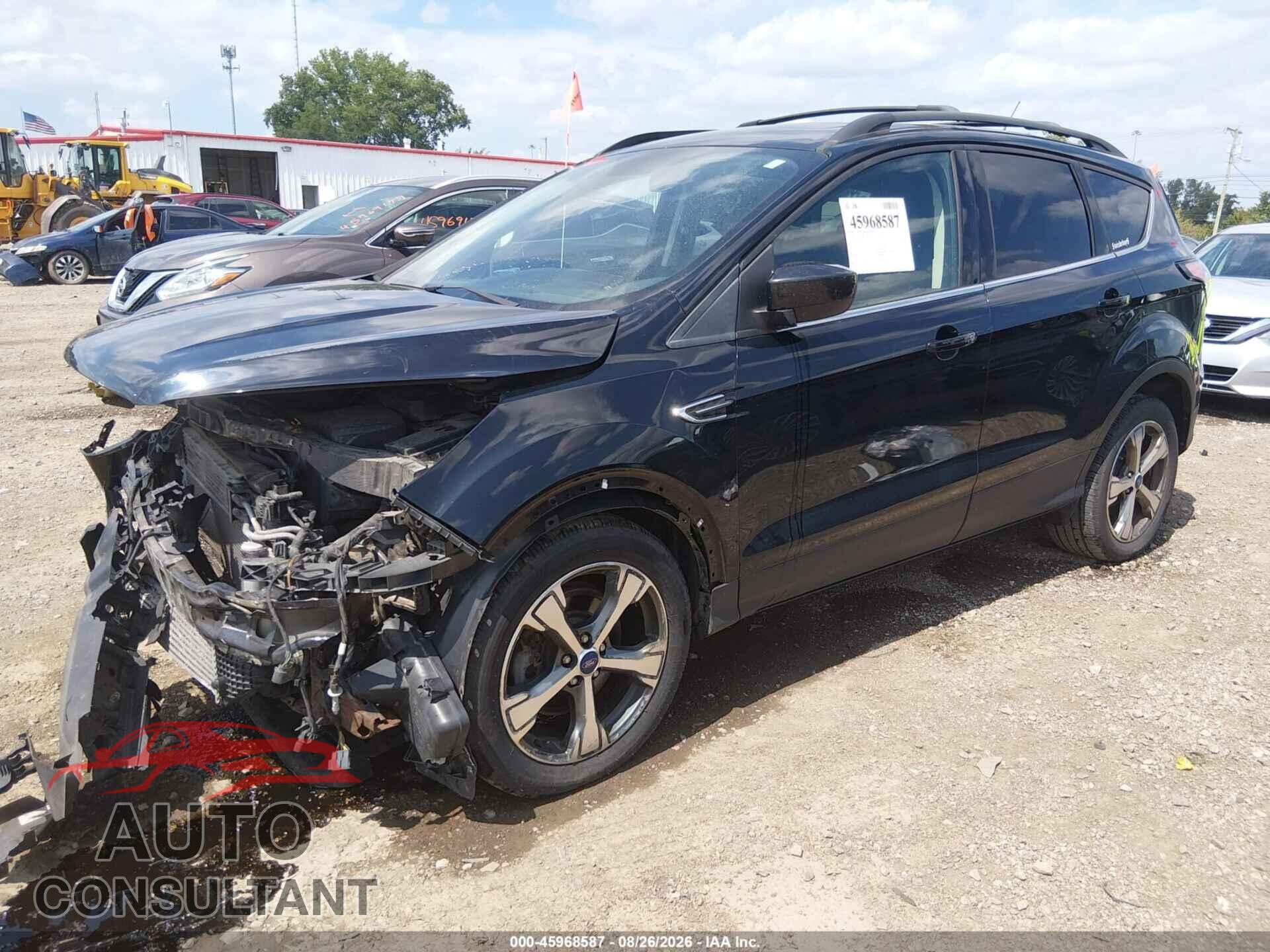 FORD ESCAPE 2017 - 1FMCU9G96HUB75993