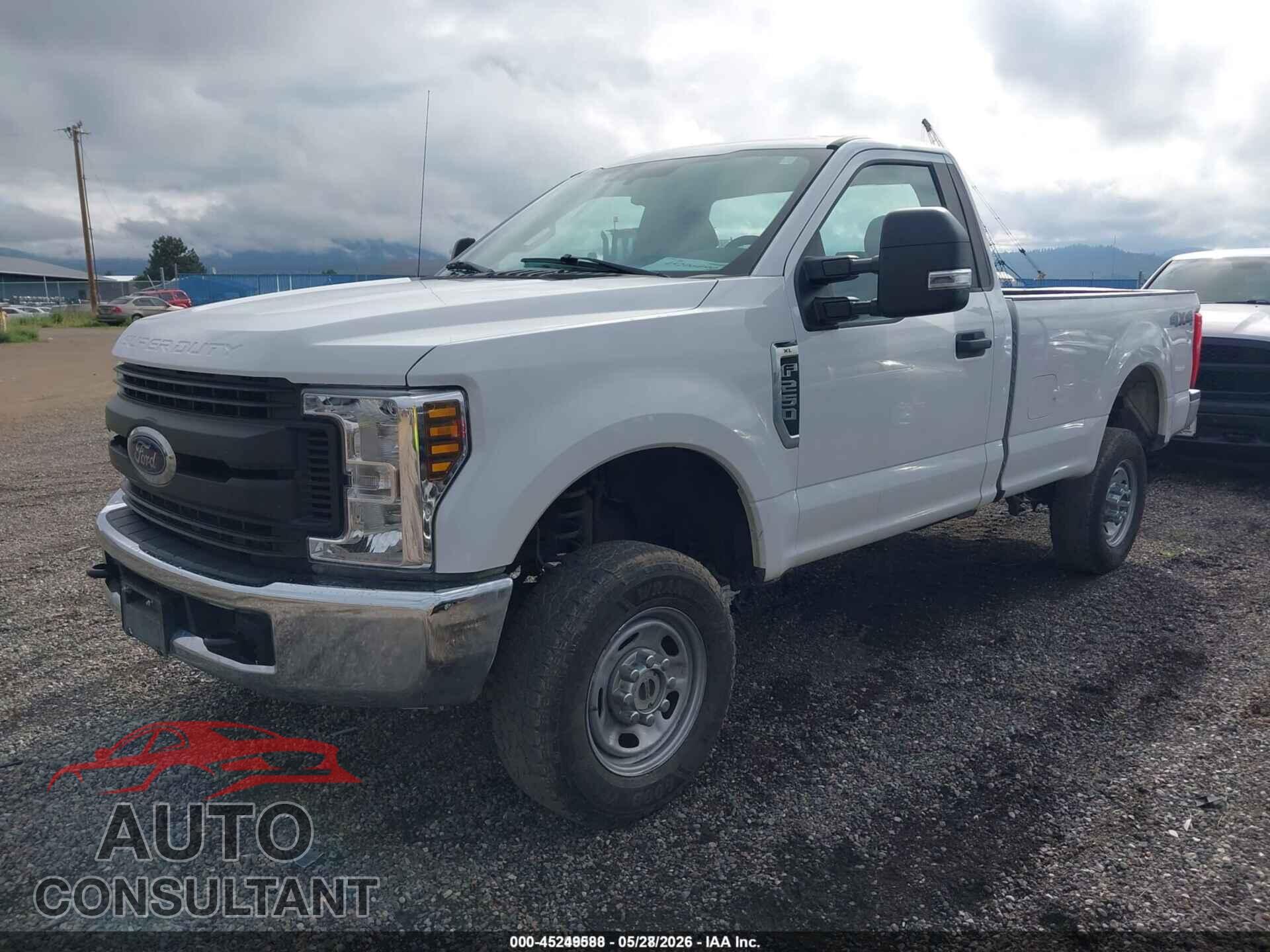 FORD F-250 2018 - 1FTBF2B63JEC83776