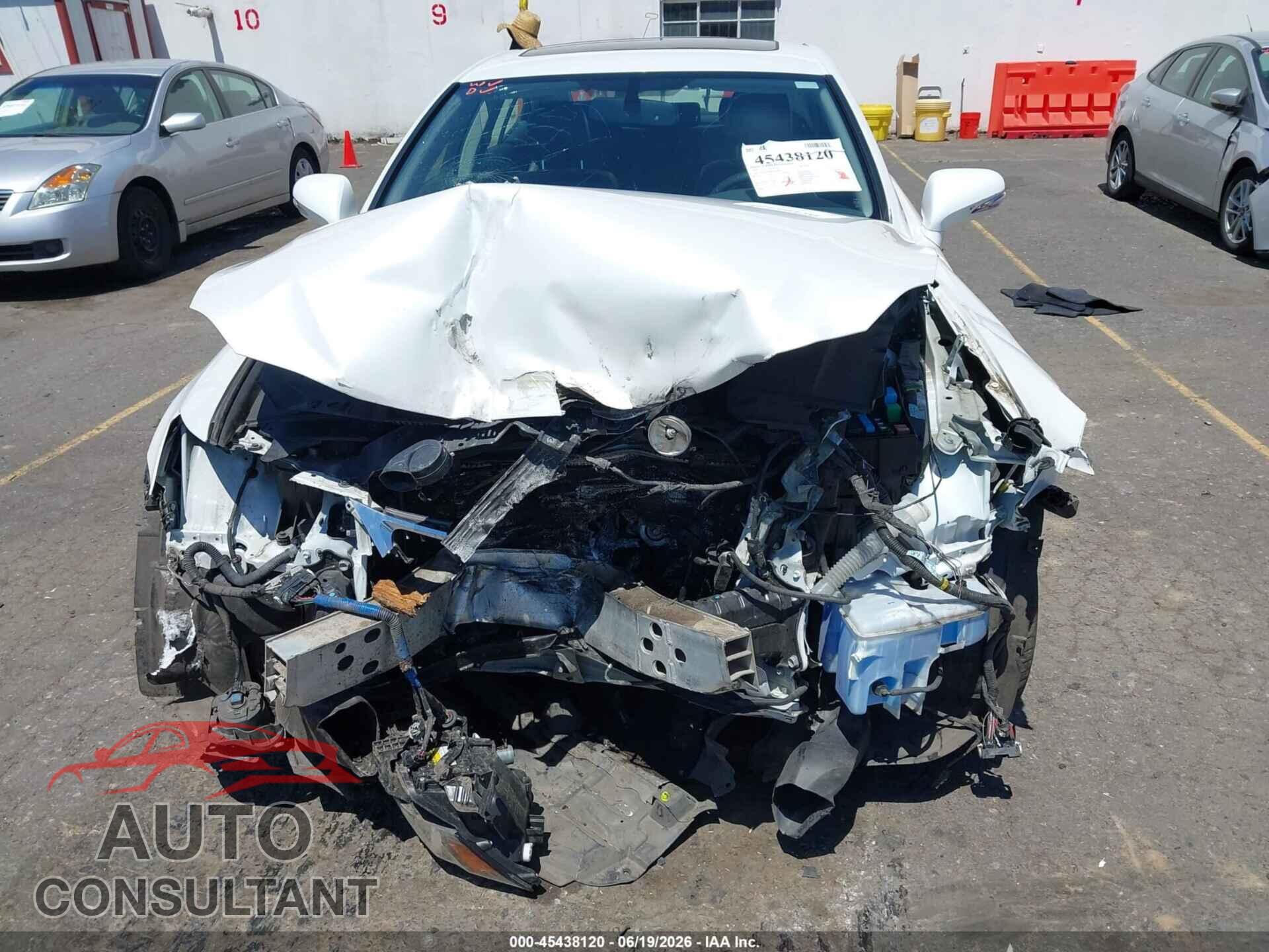 LEXUS IS 250 2013 - JTHCF5C20D5063886
