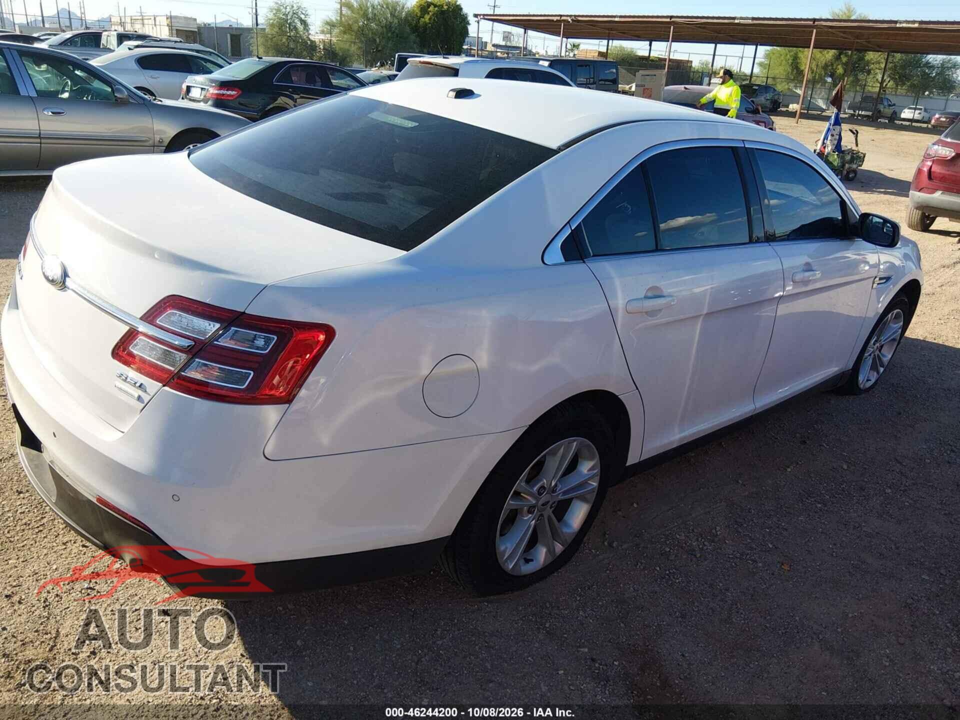 FORD TAURUS 2013 - 1FAHP2E98DG151057