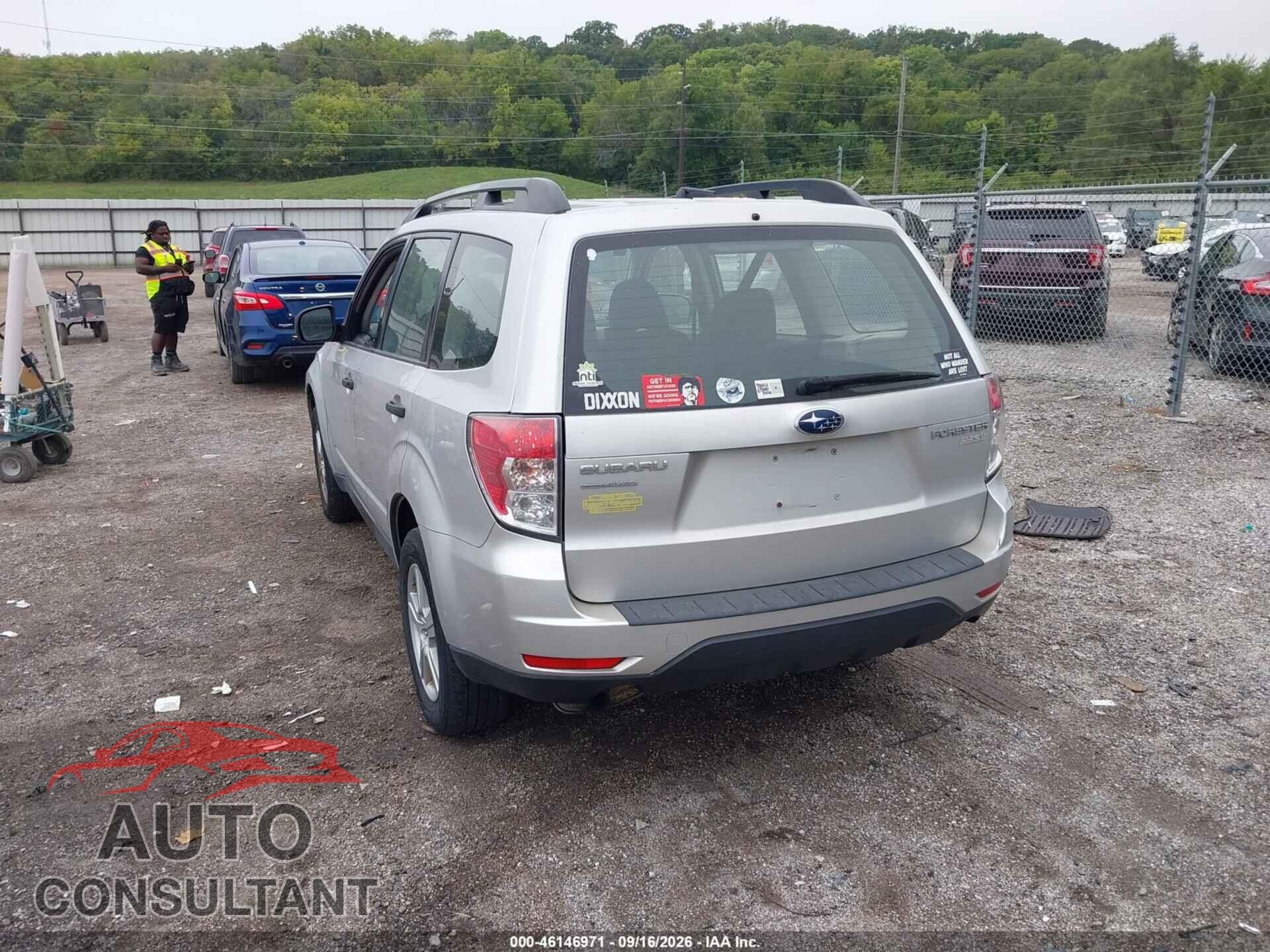 SUBARU FORESTER 2011 - JF2SHABC6BG751808
