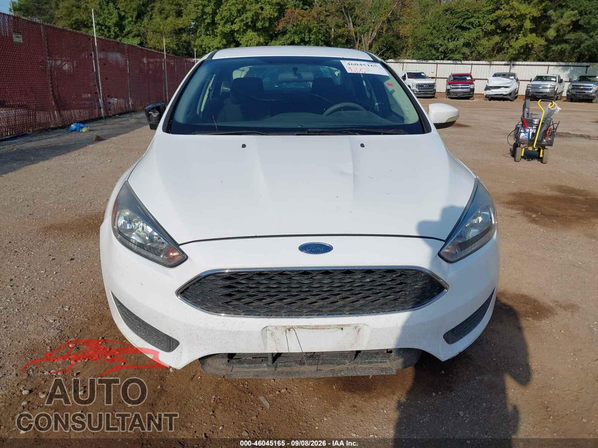 FORD FOCUS 2017 - 1FADP3F22HL331153