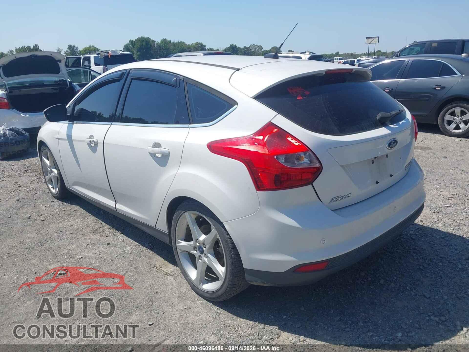 FORD FOCUS 2014 - 1FADP3N22EL126817
