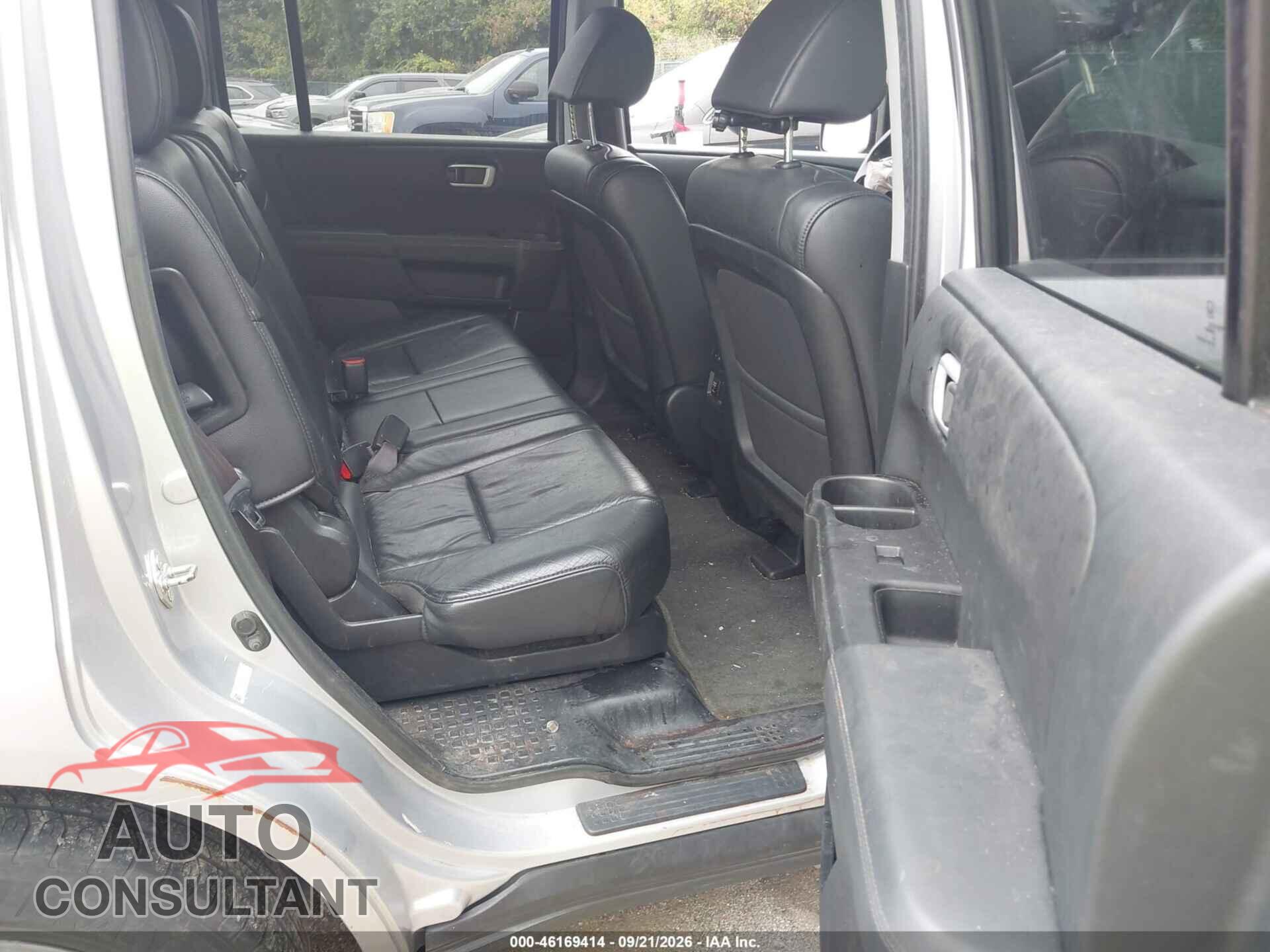 HONDA PILOT 2014 - 5FNYF4H57EB045227