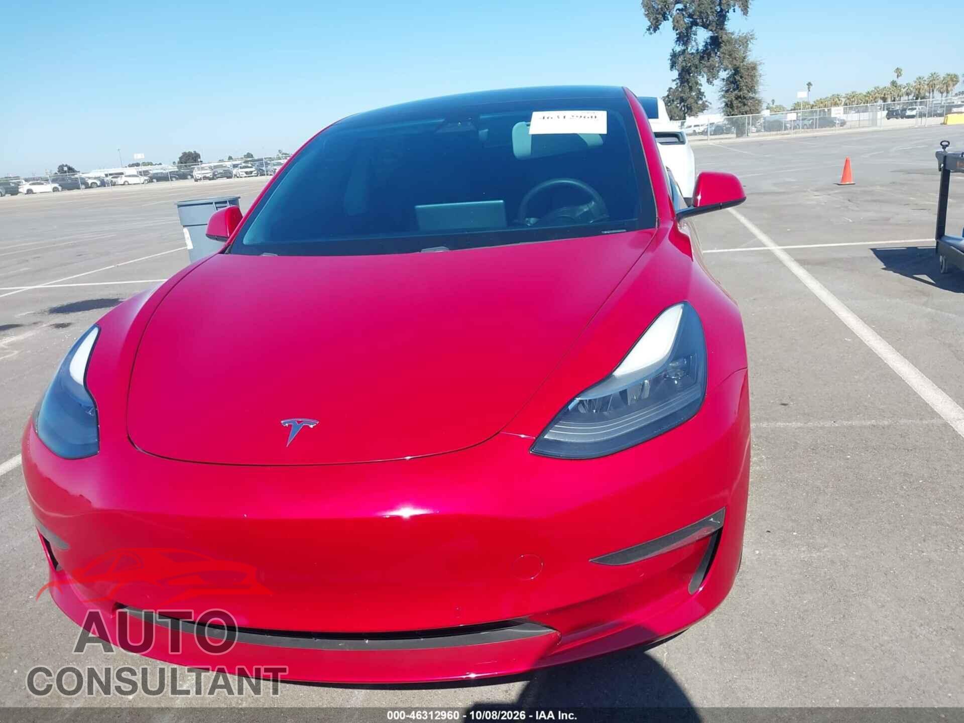 TESLA MODEL 3 2021 - 5YJ3E1EA2MF075635