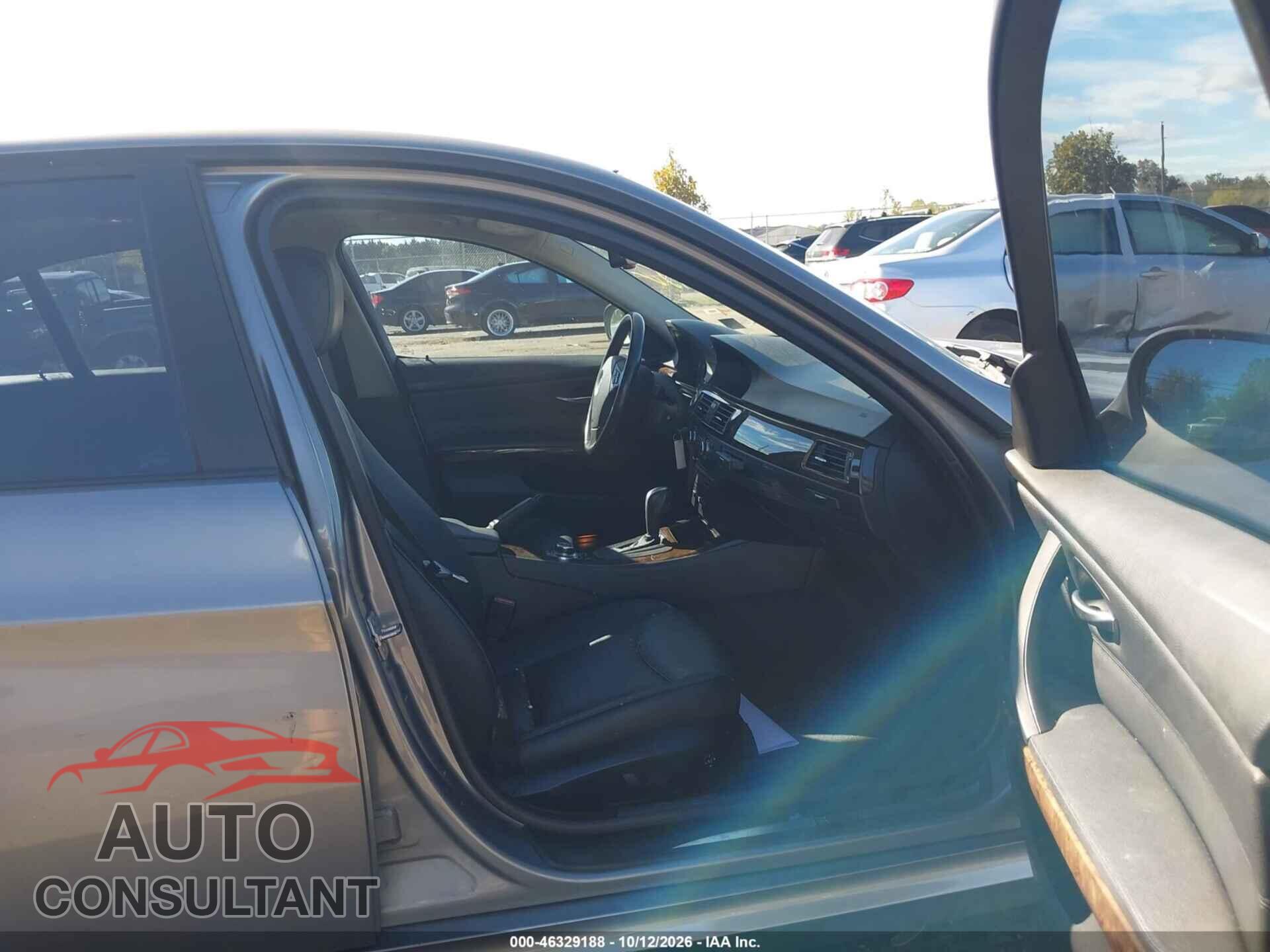 BMW 328I 2010 - WBAPK5C52AA651992