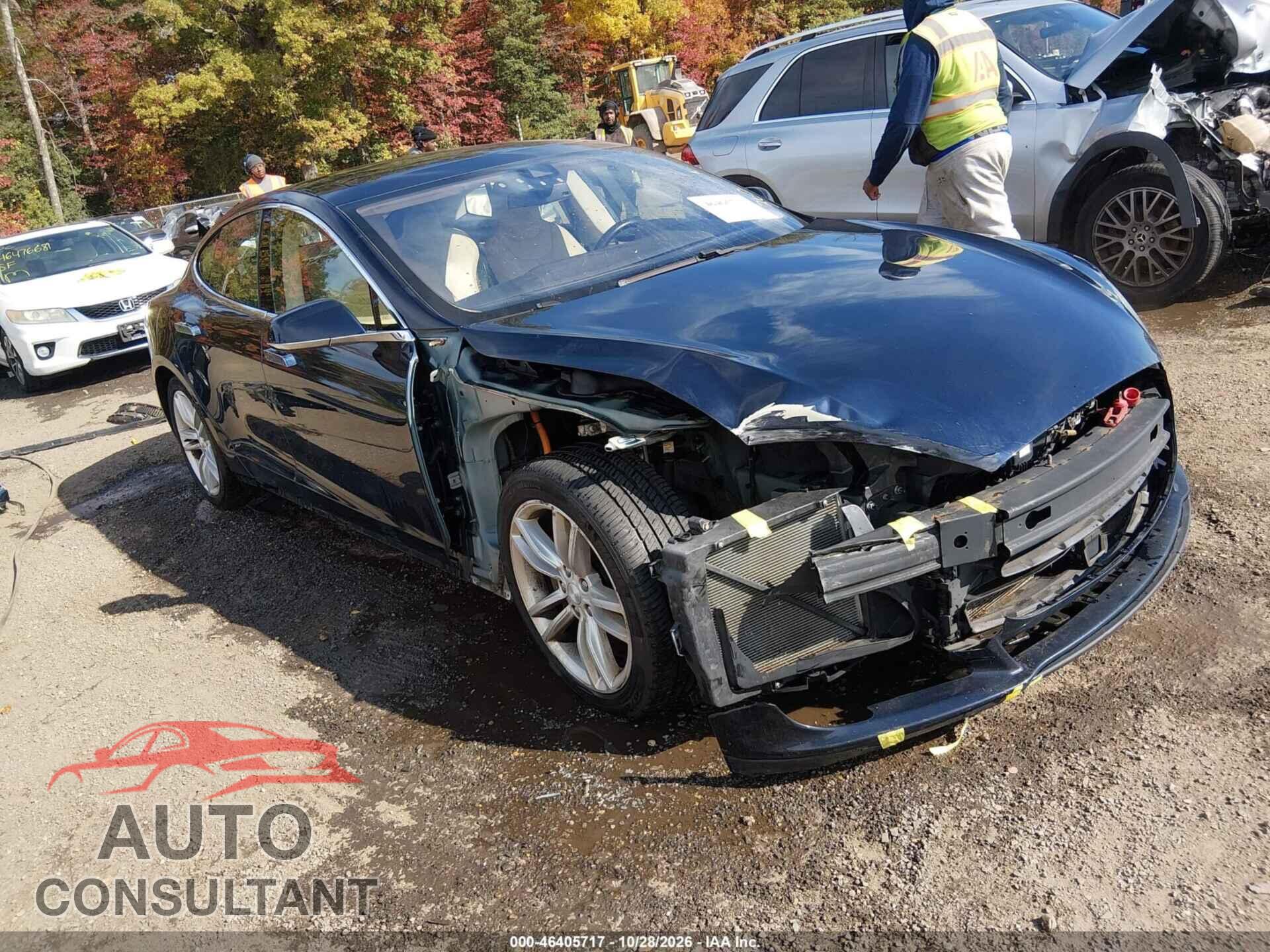 TESLA MODEL S 2015 - 5YJSA1H27FF083311