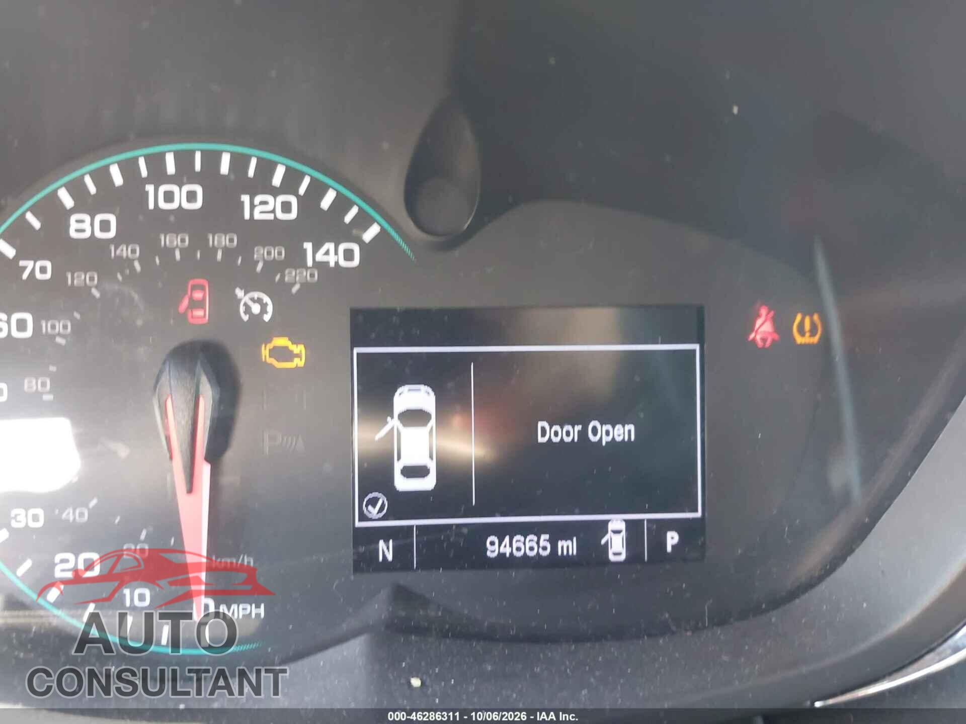 CHEVROLET TRAX 2018 - KL7CJLSB5JB658166