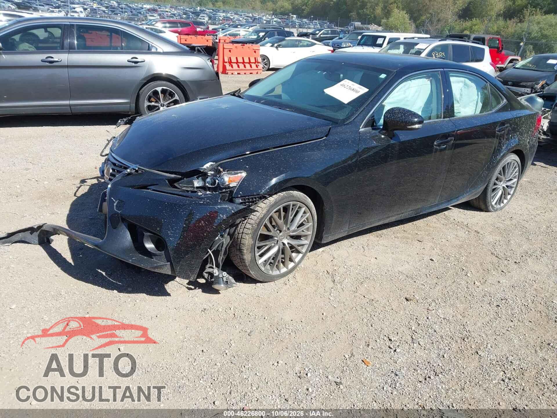 LEXUS IS 2015 - JTHCF1D23F5029807
