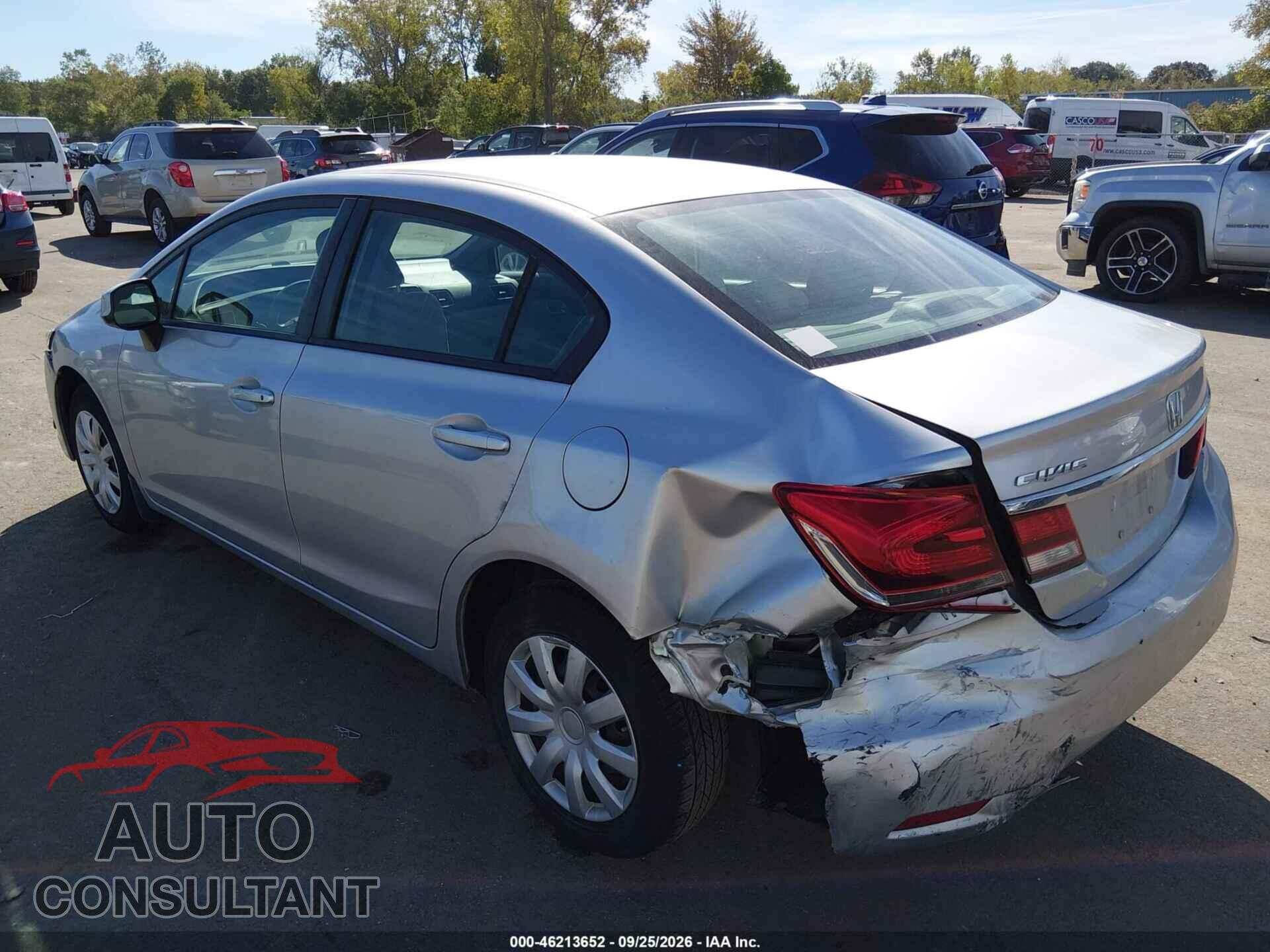 HONDA CIVIC 2013 - 19XFB2F59DE040724