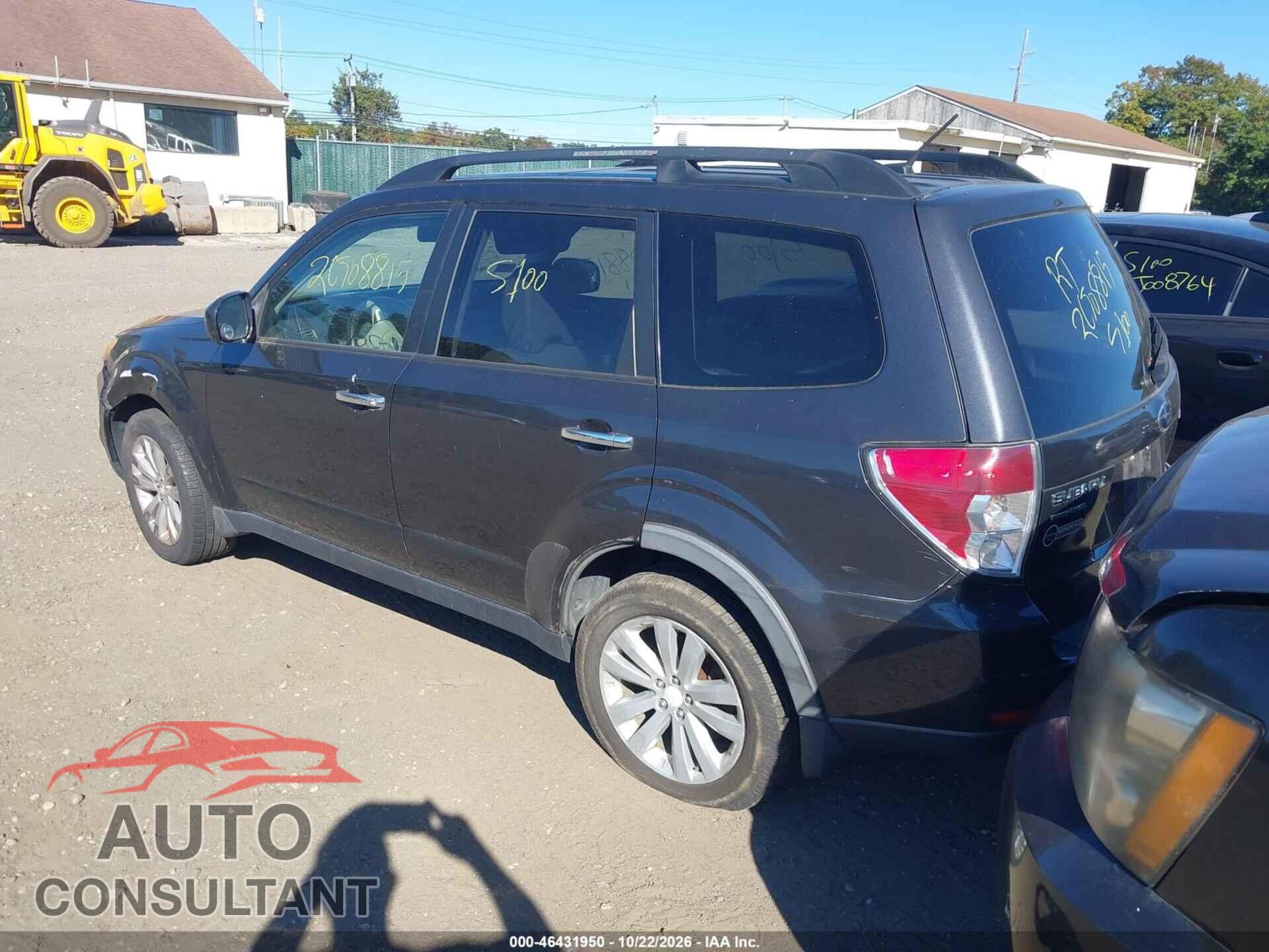 SUBARU FORESTER 2011 - JF2SHAEC8BH700896