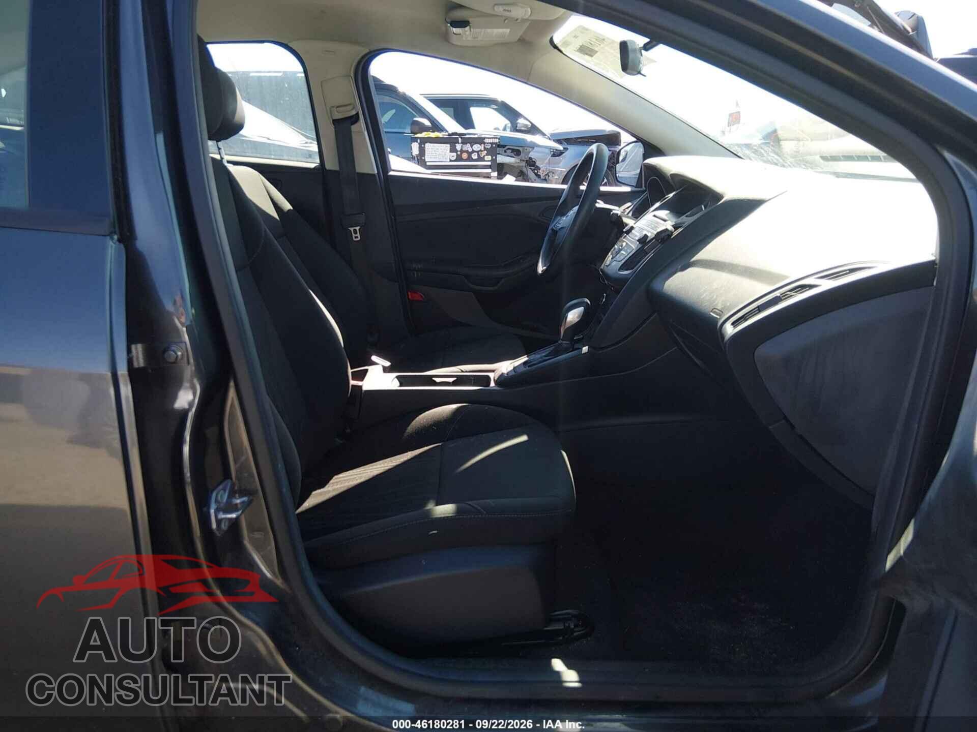 FORD FOCUS 2016 - 1FADP3E2XGL336908
