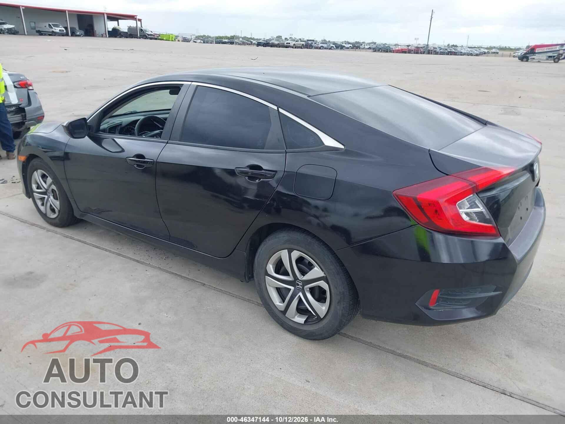 HONDA CIVIC 2018 - 19XFC2F58JE208037