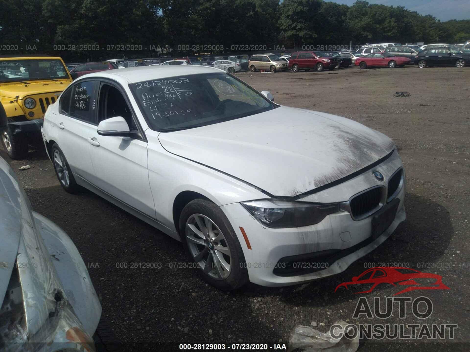 BMW 3 SERIES 2017 - WBA8E1G31HNU15768