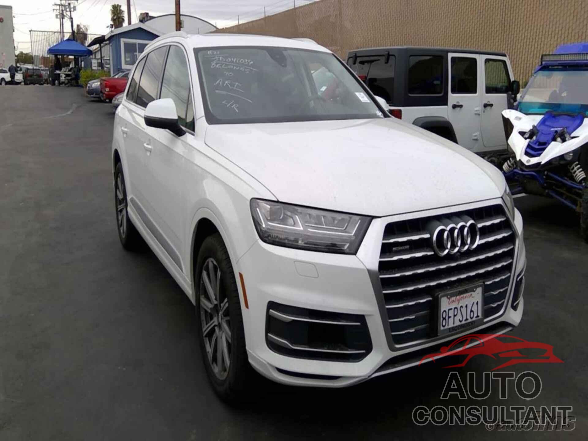 AUDI Q7 2018 - WA1LAAF79JD041039