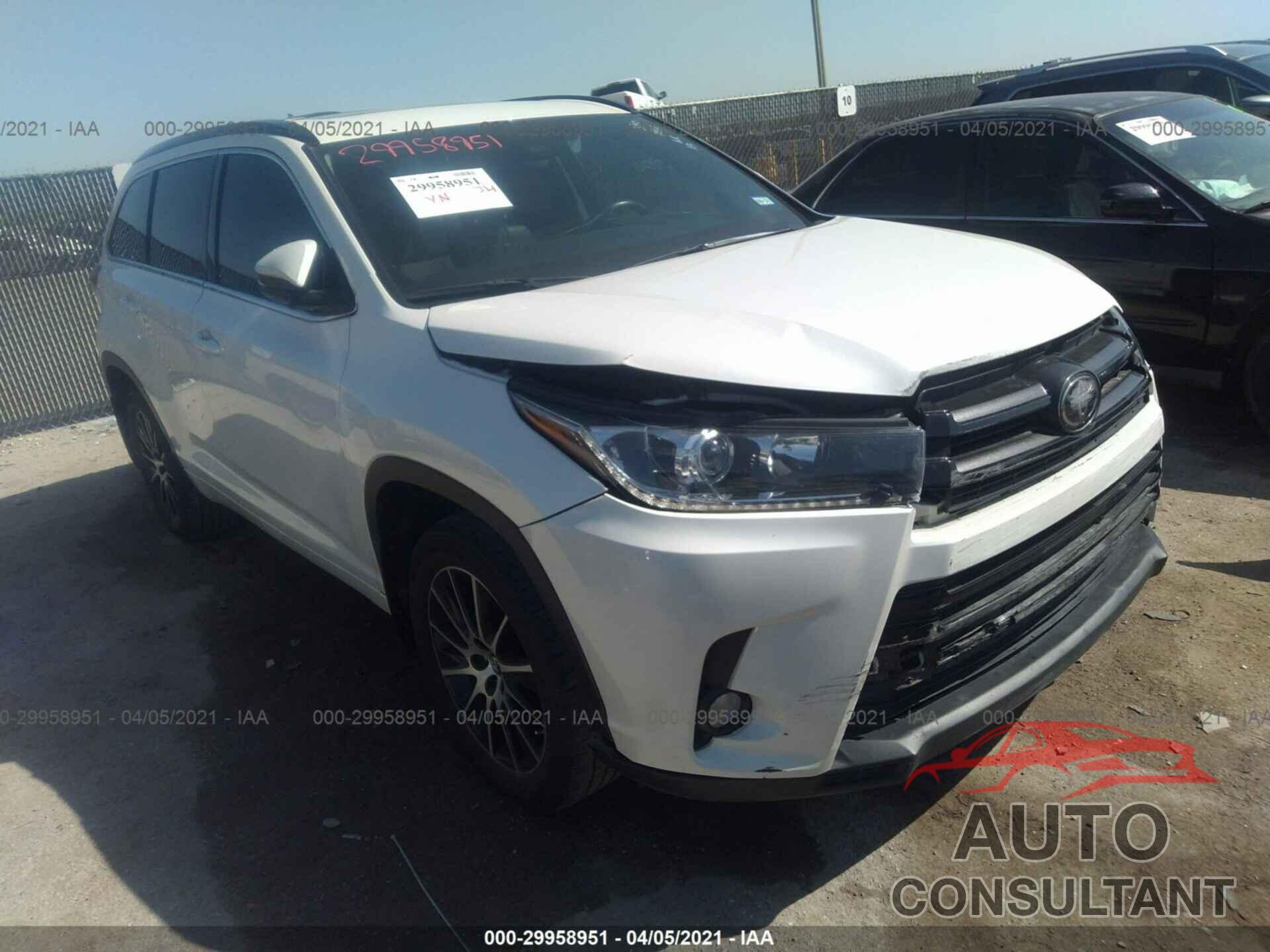TOYOTA HIGHLANDER 2018 - 5TDKZRFHXJS531026