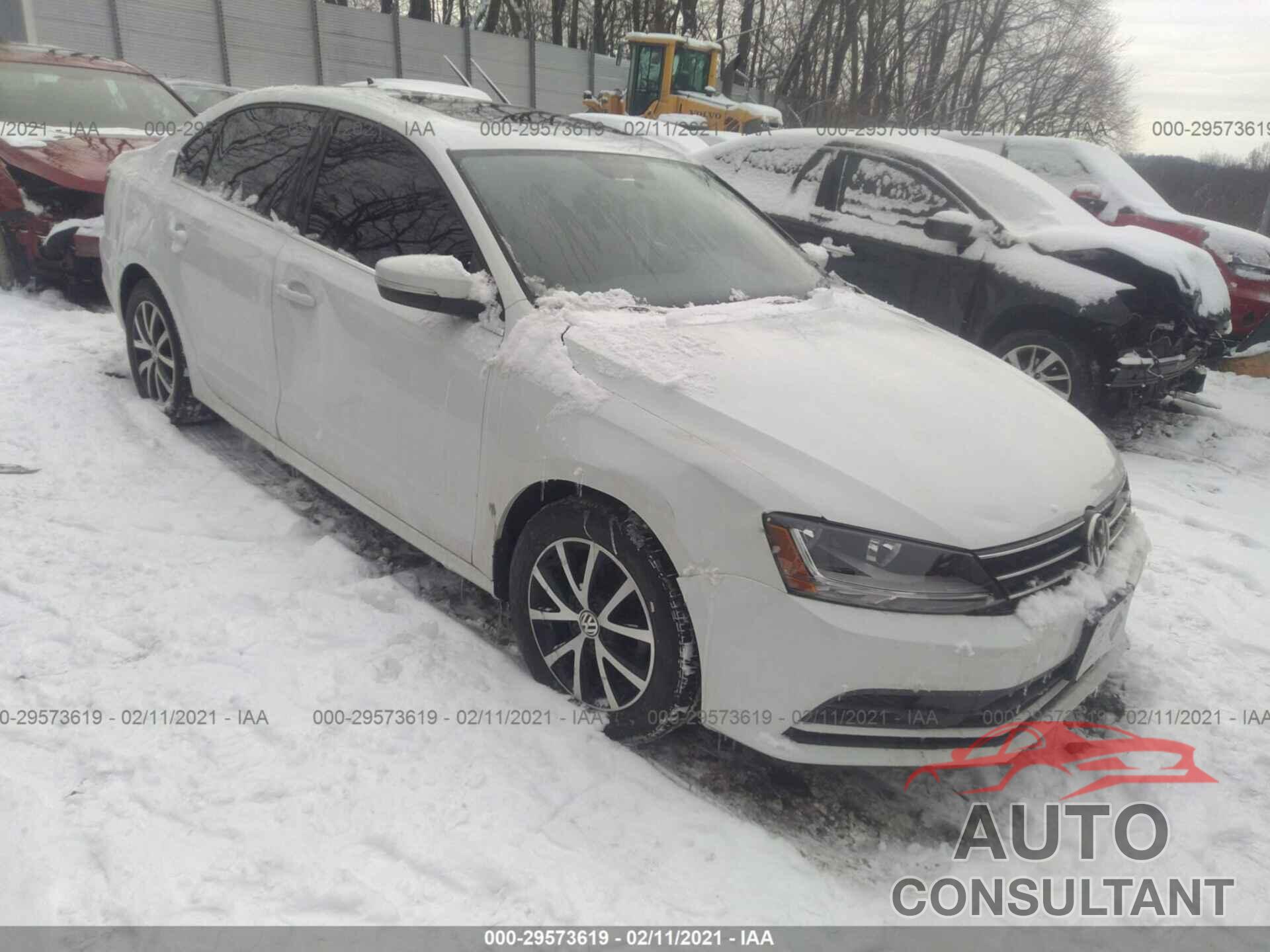 VOLKSWAGEN JETTA 2017 - 3VWDB7AJ9HM237197