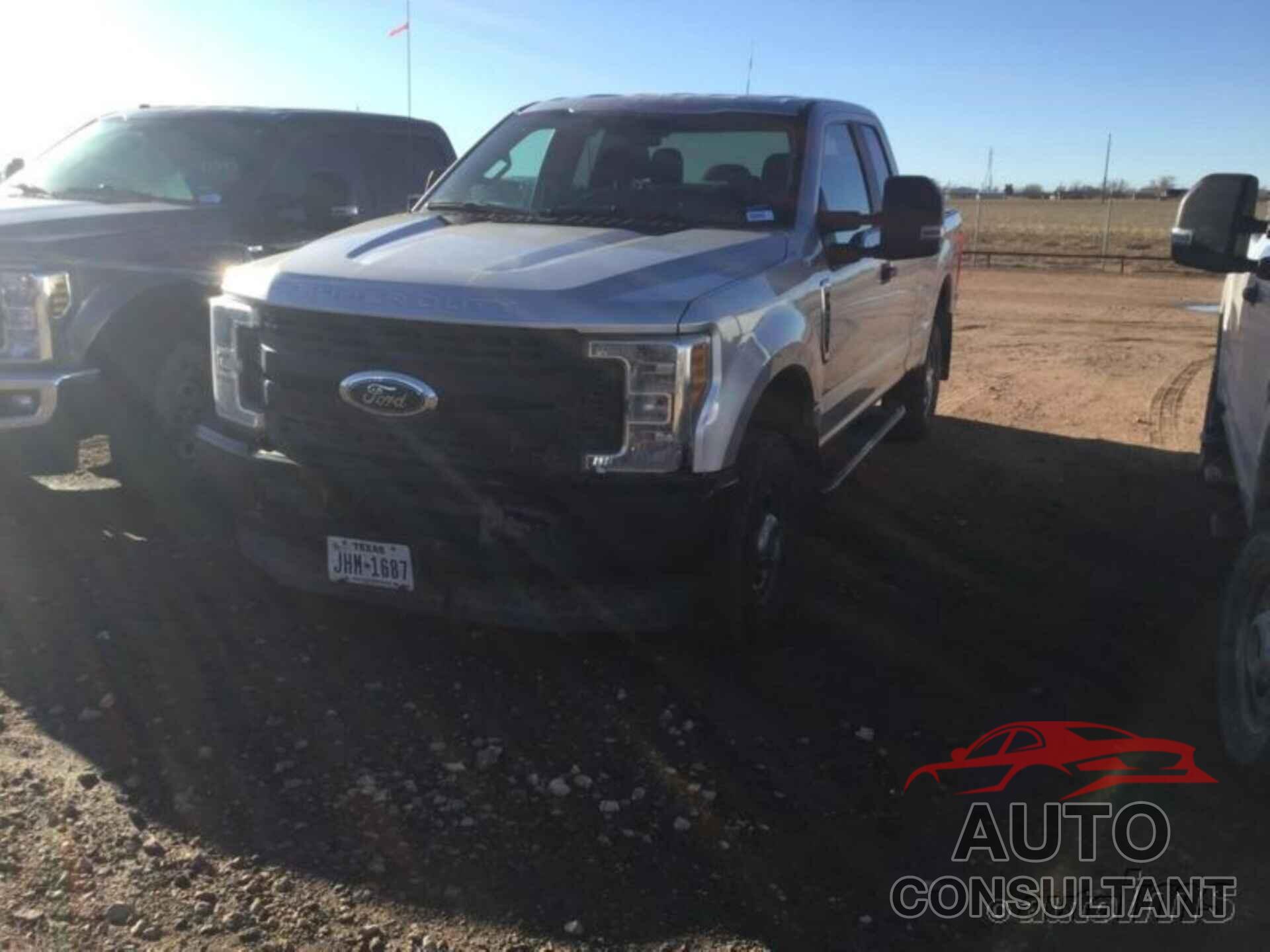 FORD SUPER DUTY F-250 SRW 2017 - 1FT7X2B61HEE04897