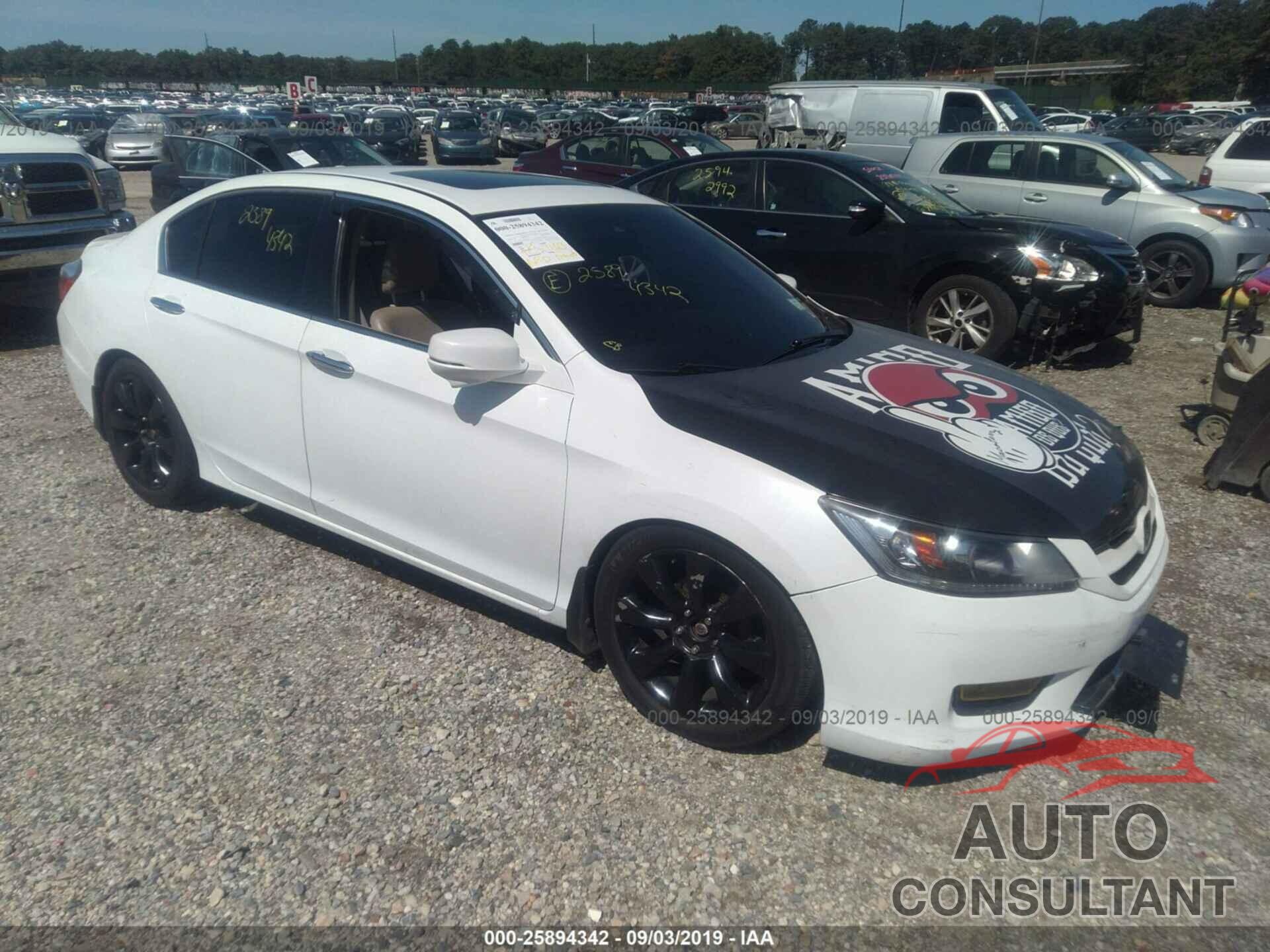 HONDA ACCORD 2013 - 1HGCR3F81DA005405