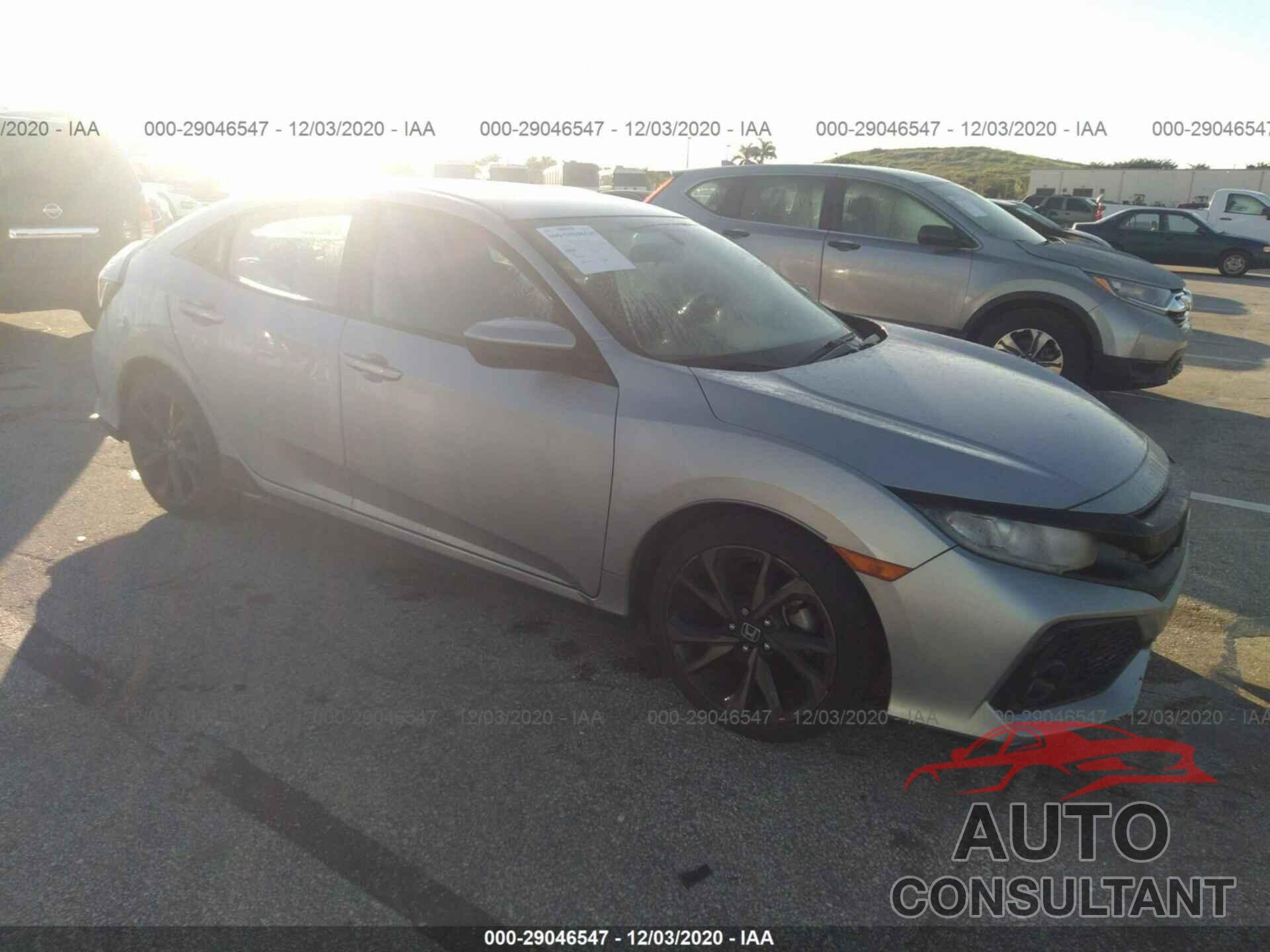 HONDA CIVIC HATCHBACK 2018 - SHHFK7H44JU215760