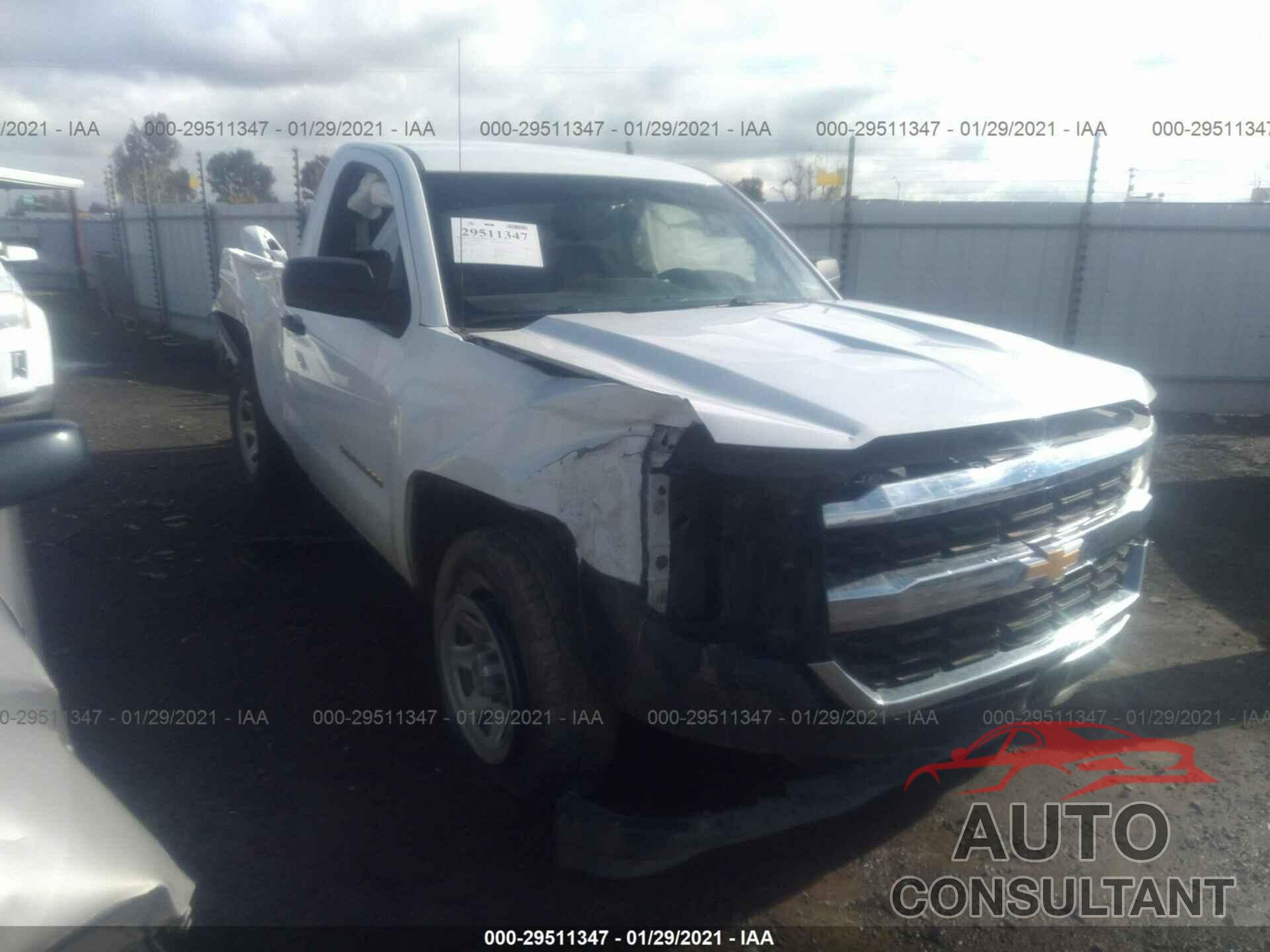 CHEVROLET SILVERADO 1500 2018 - 1GCNCNEH4JZ127341