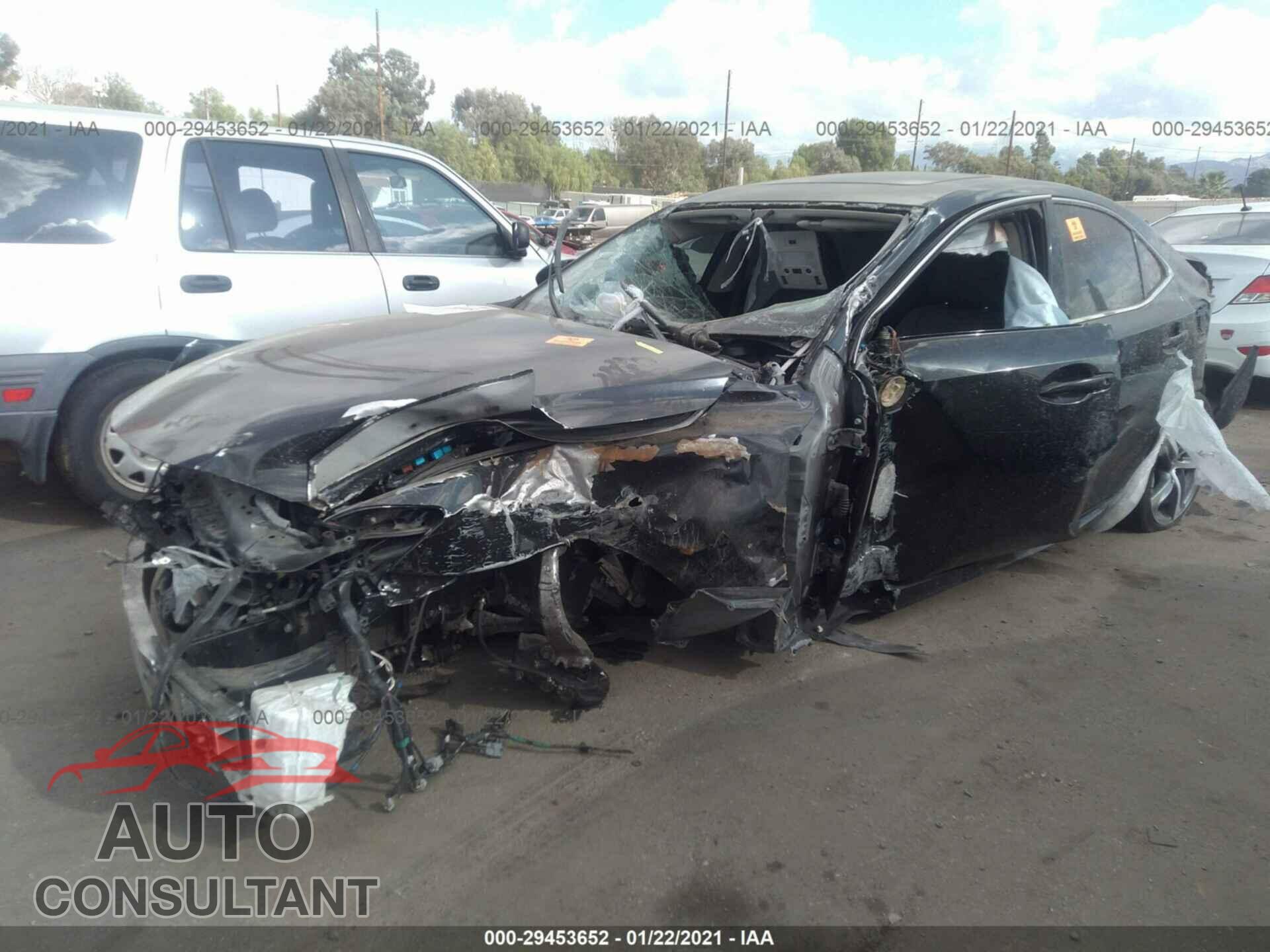 LEXUS IS 2017 - JTHBA1D25H5050820