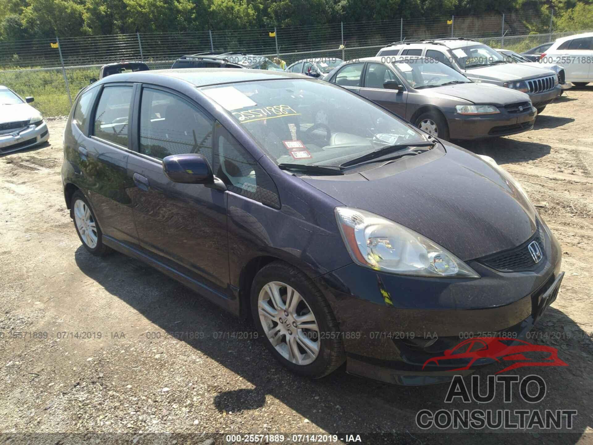 HONDA FIT 2009 - JHMGE88409S033182