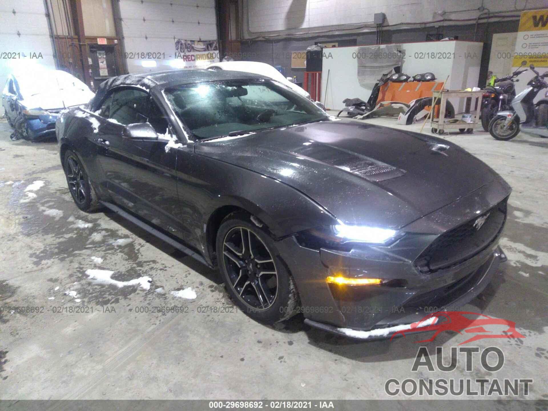 FORD MUSTANG 2019 - 1FATP8UH1K5148936