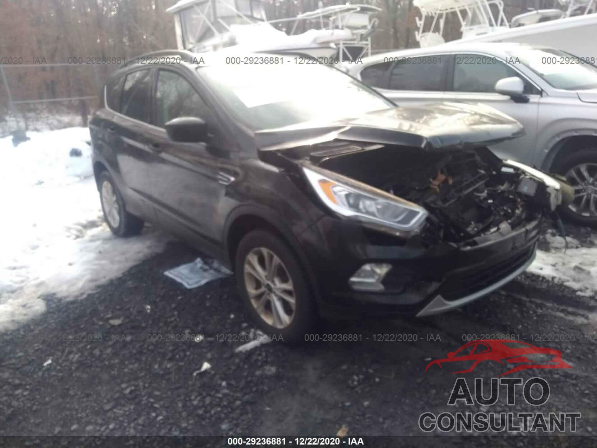 FORD ESCAPE 2017 - 1FMCU9GD3HUA16241