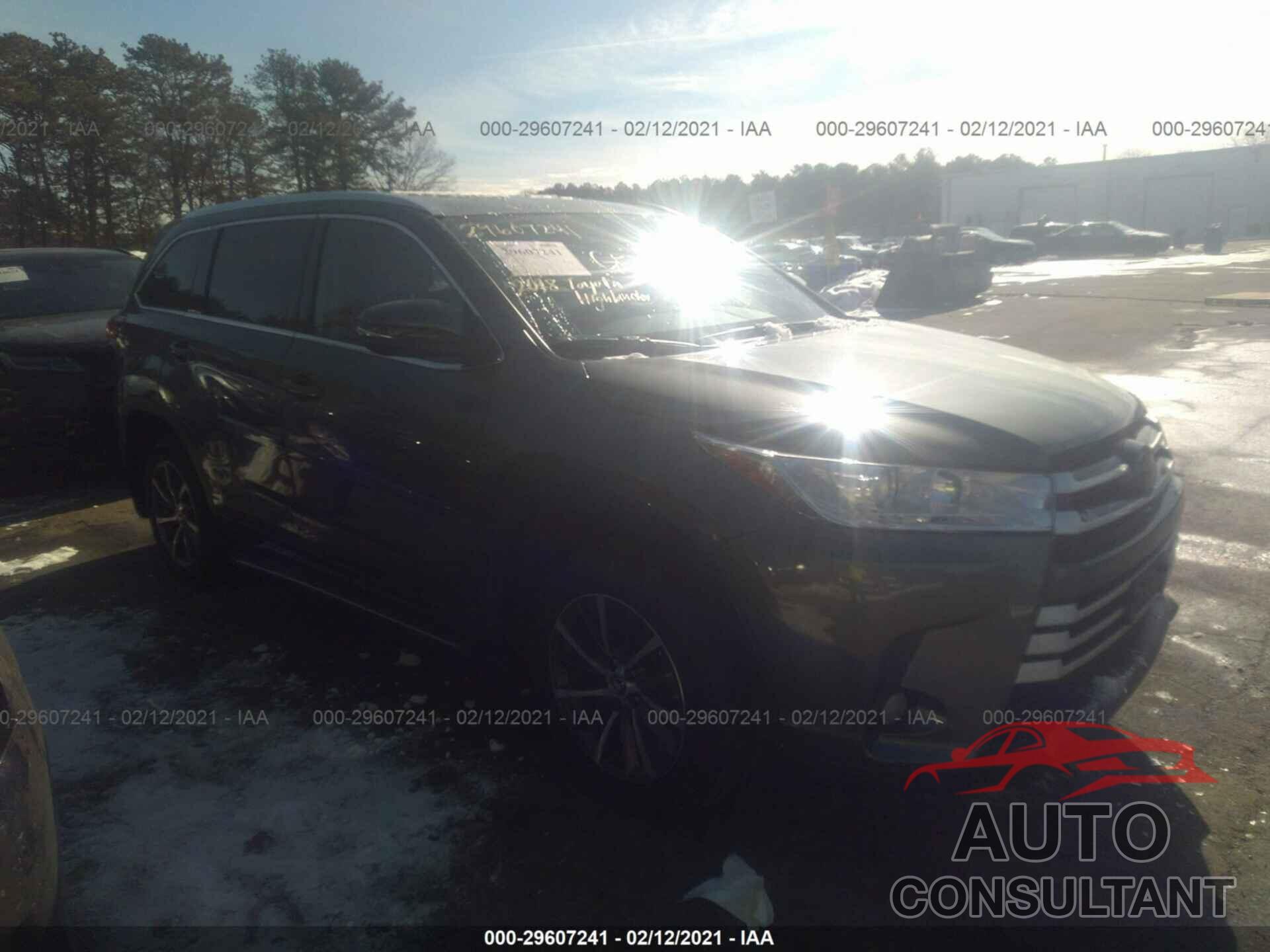 TOYOTA HIGHLANDER 2018 - 5TDJZRFH8JS875725