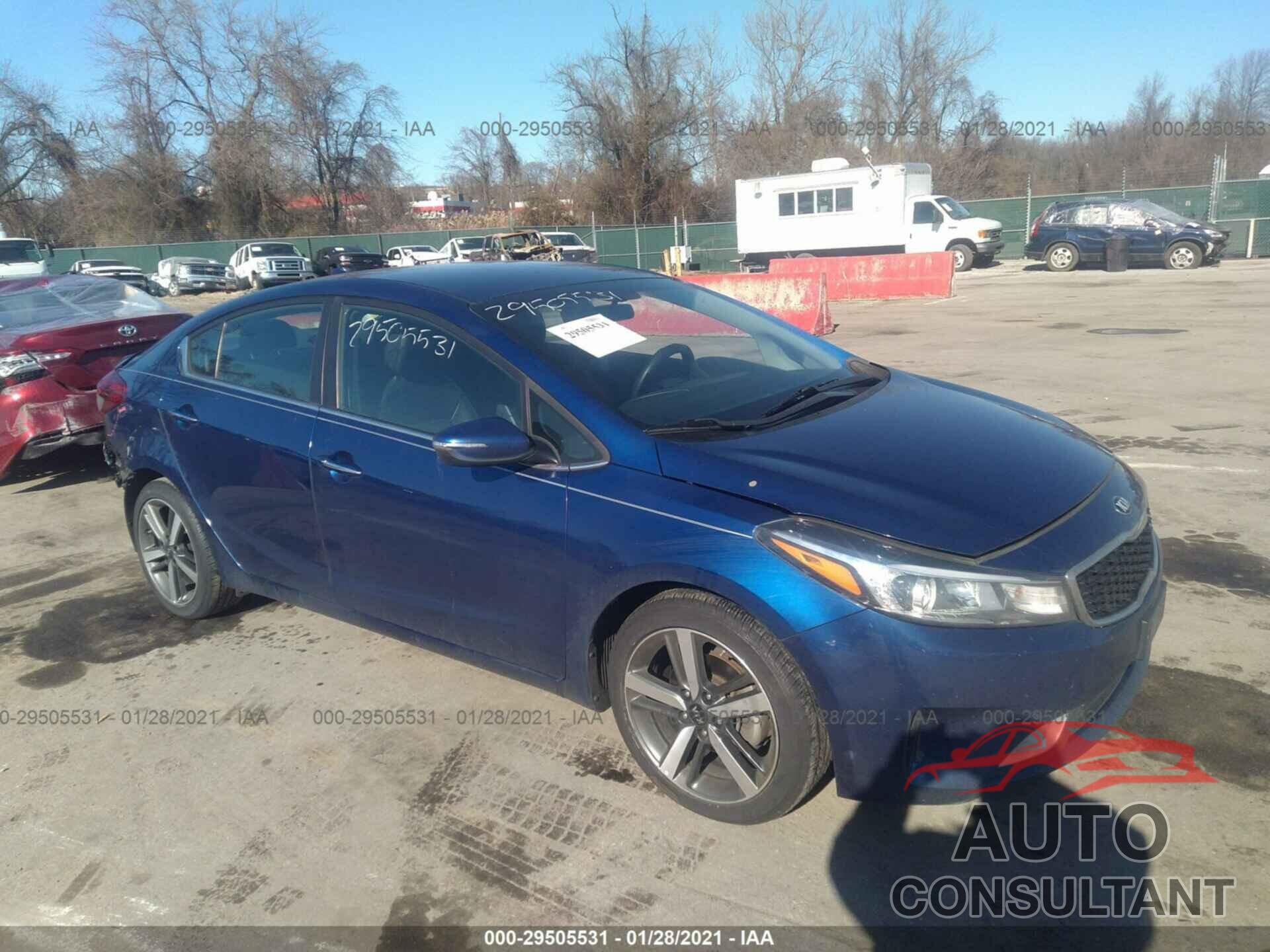 KIA FORTE 2018 - 3KPFL4A81JE194317