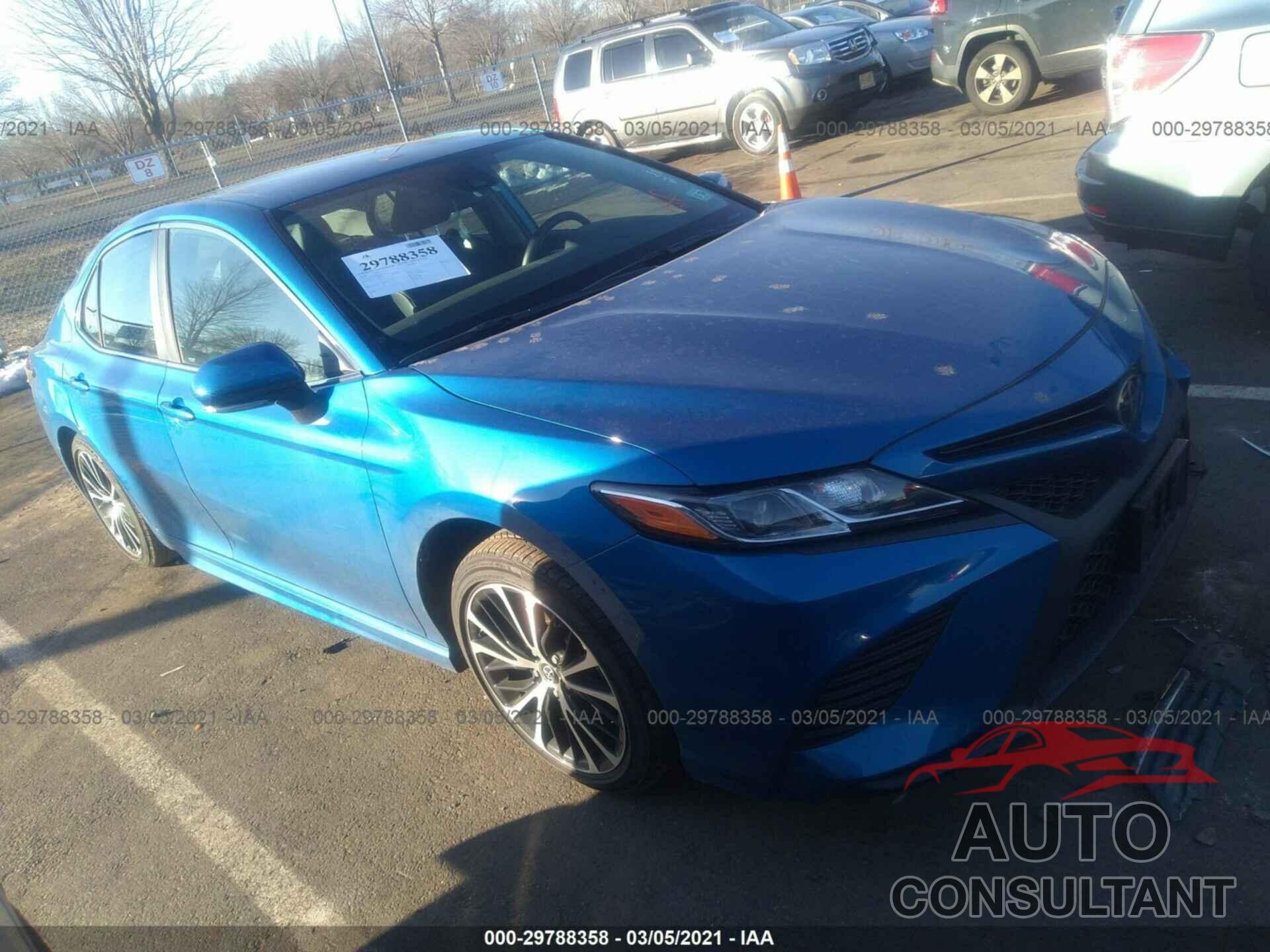 TOYOTA CAMRY 2019 - 4T1B11HK3KU197318