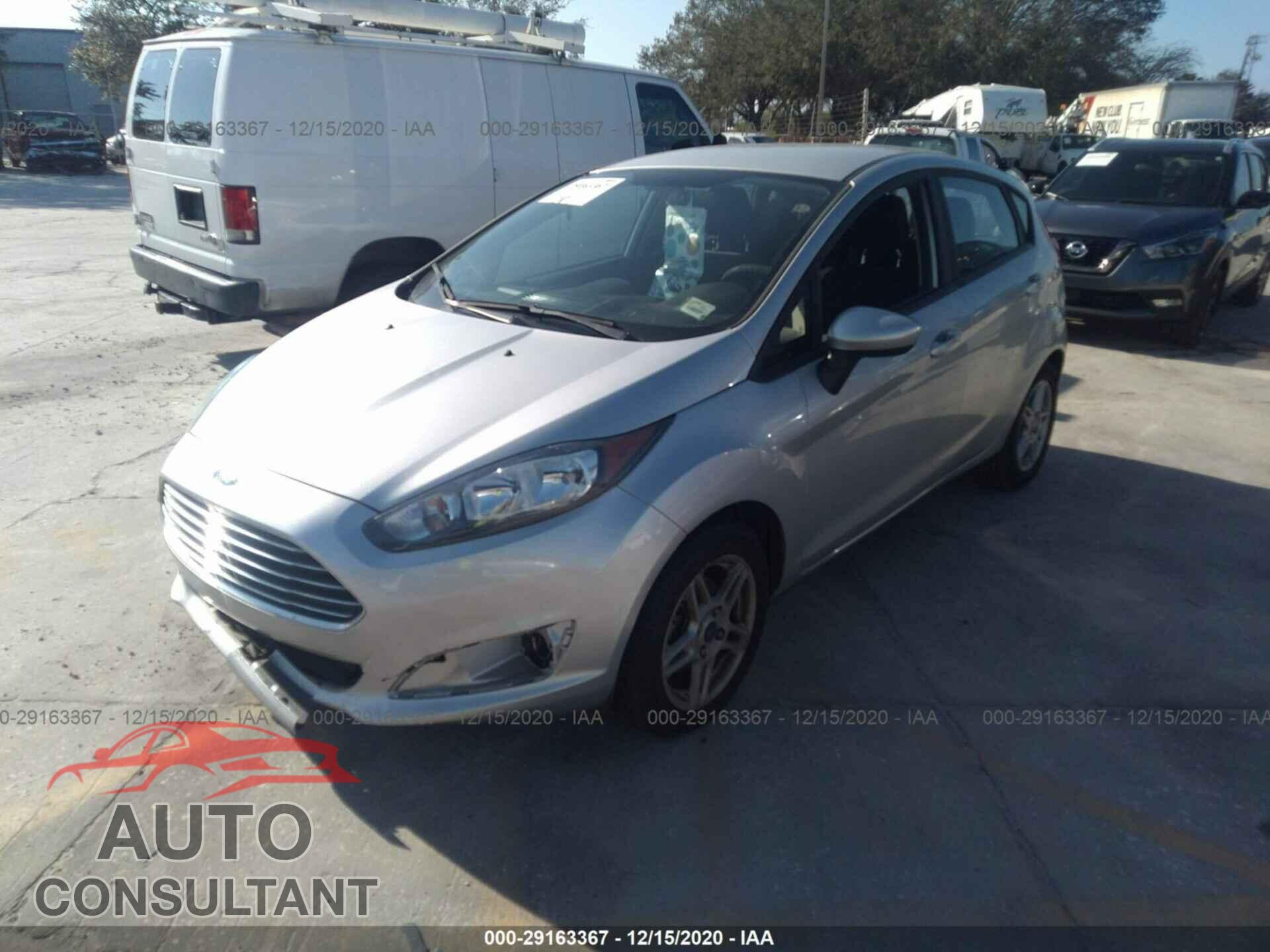 FORD FIESTA 2017 - 3FADP4EJ6HM119093