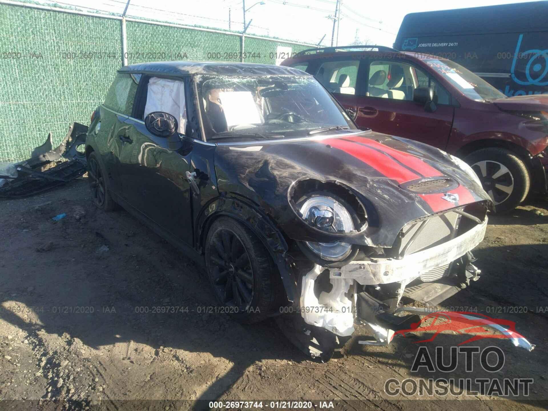 MINI COOPER 2018 - WMWXP7C50J3B95172