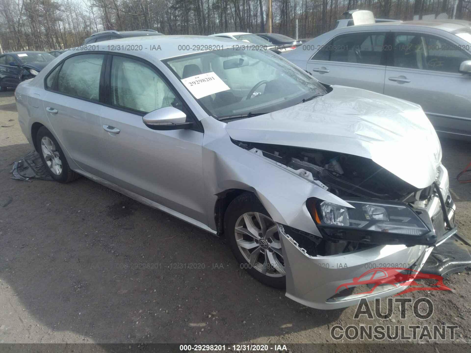 VOLKSWAGEN PASSAT 2018 - 1VWAA7A3XJC047603