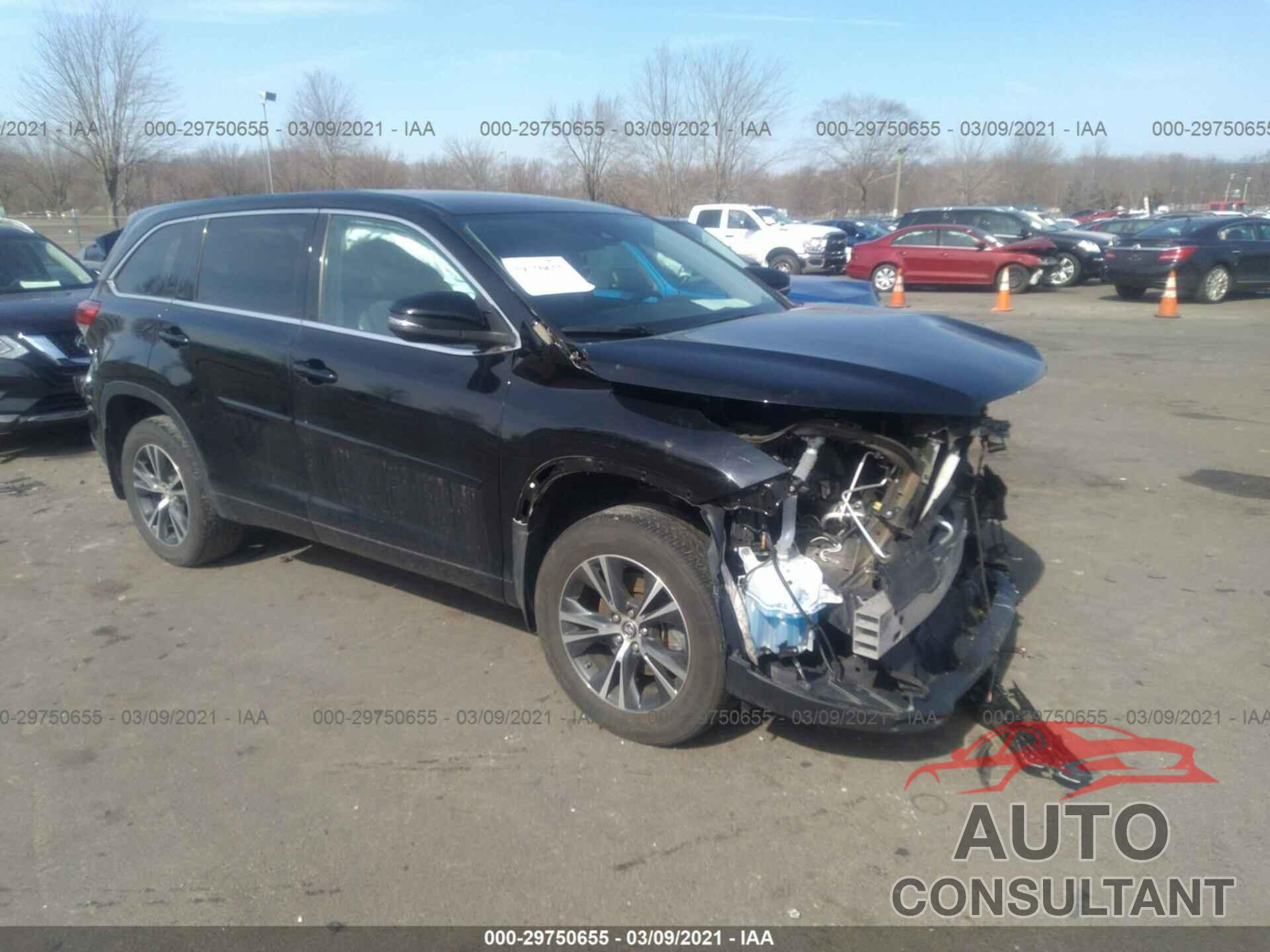 TOYOTA HIGHLANDER 2018 - 5TDBZRFH0JS911539
