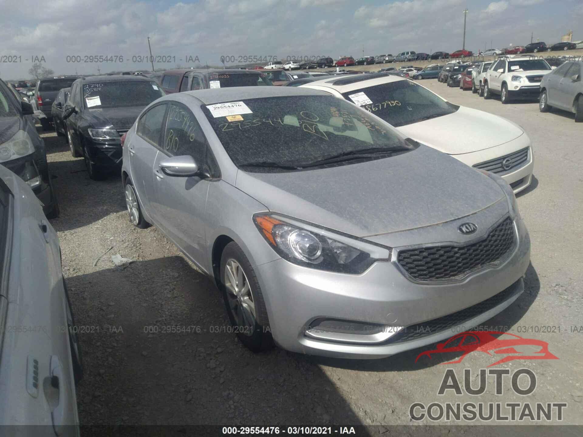 KIA FORTE 2016 - KNAFX4A64G5549212