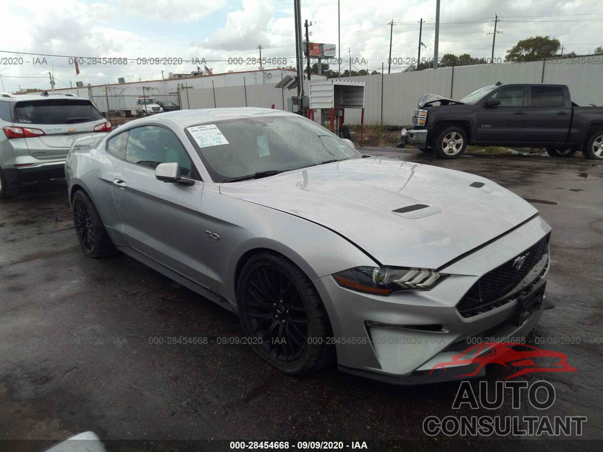 FORD MUSTANG 2019 - 1FA6P8CF4K5196203