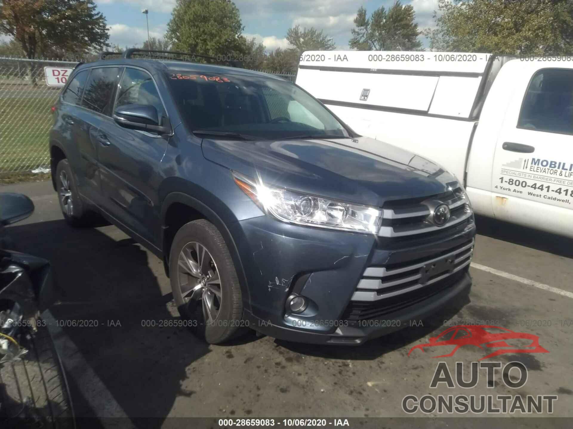 TOYOTA HIGHLANDER 2018 - 5TDBZRFH1JS822370